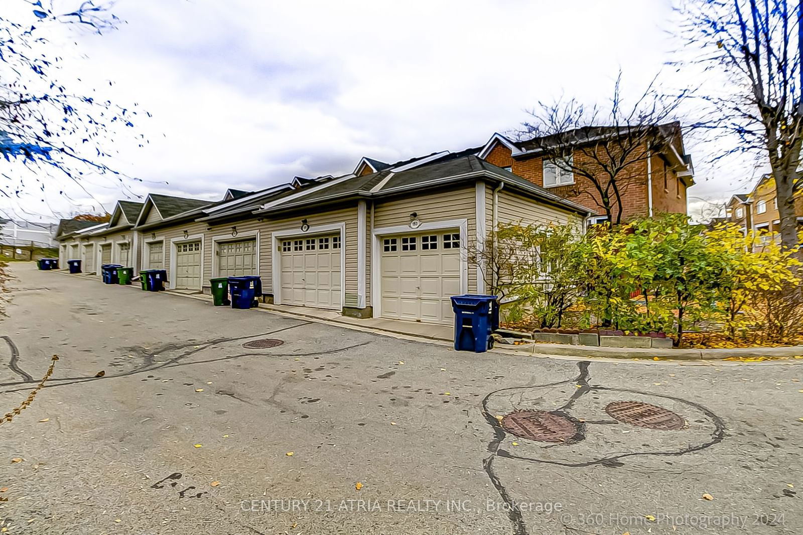 111 Brickworks Lane Townhouses, West End, Toronto