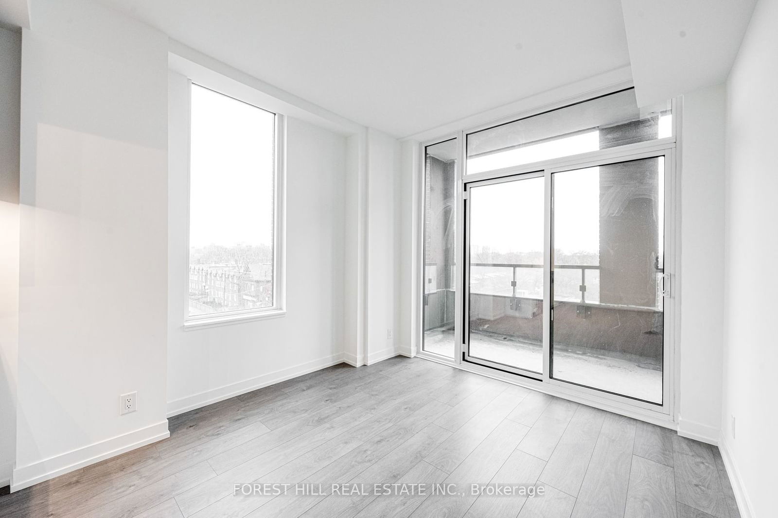 270 Dufferin St, unit 418 for rent