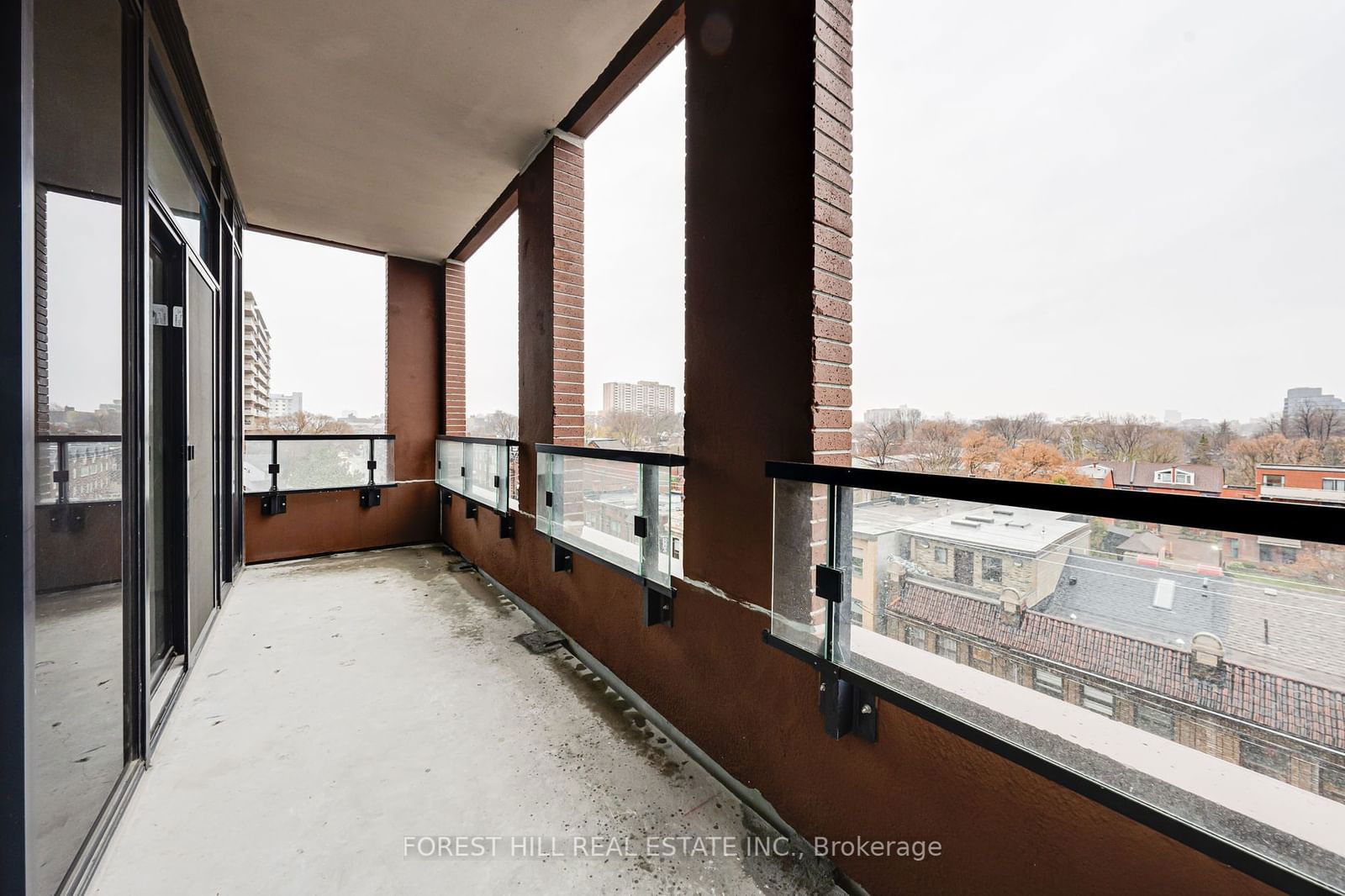 270 Dufferin St, unit 418 for rent