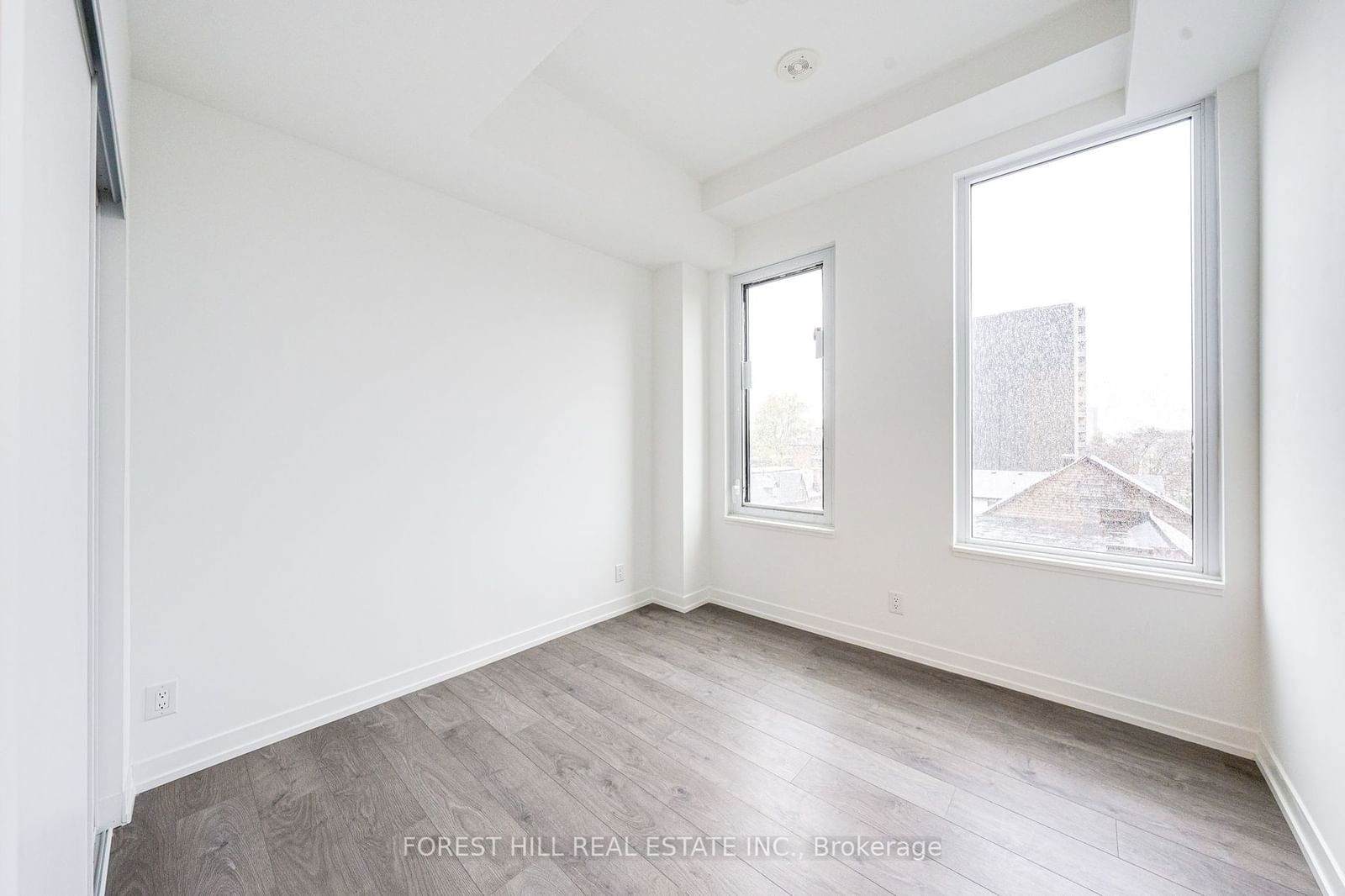 270 Dufferin St, unit 418 for rent