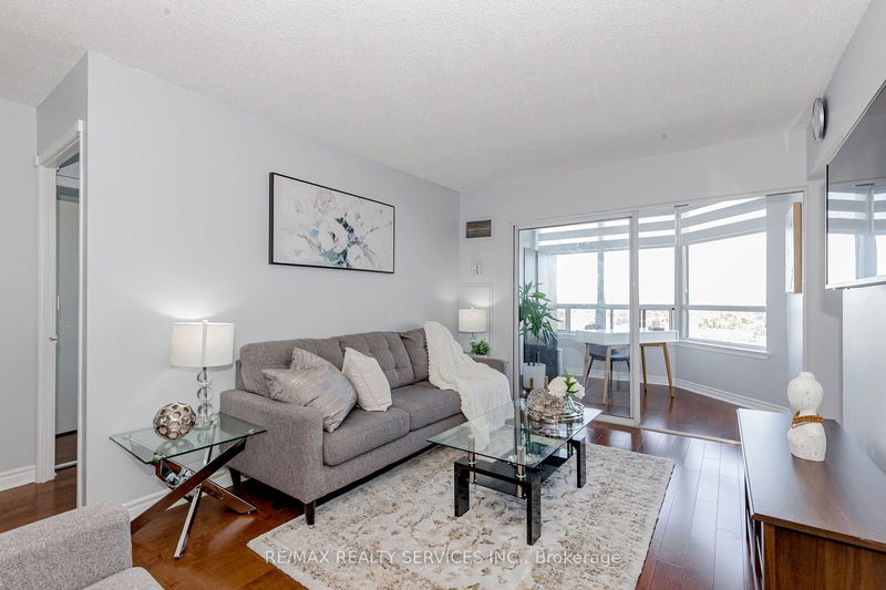 135 Hillcrest Ave, unit 1816 for sale