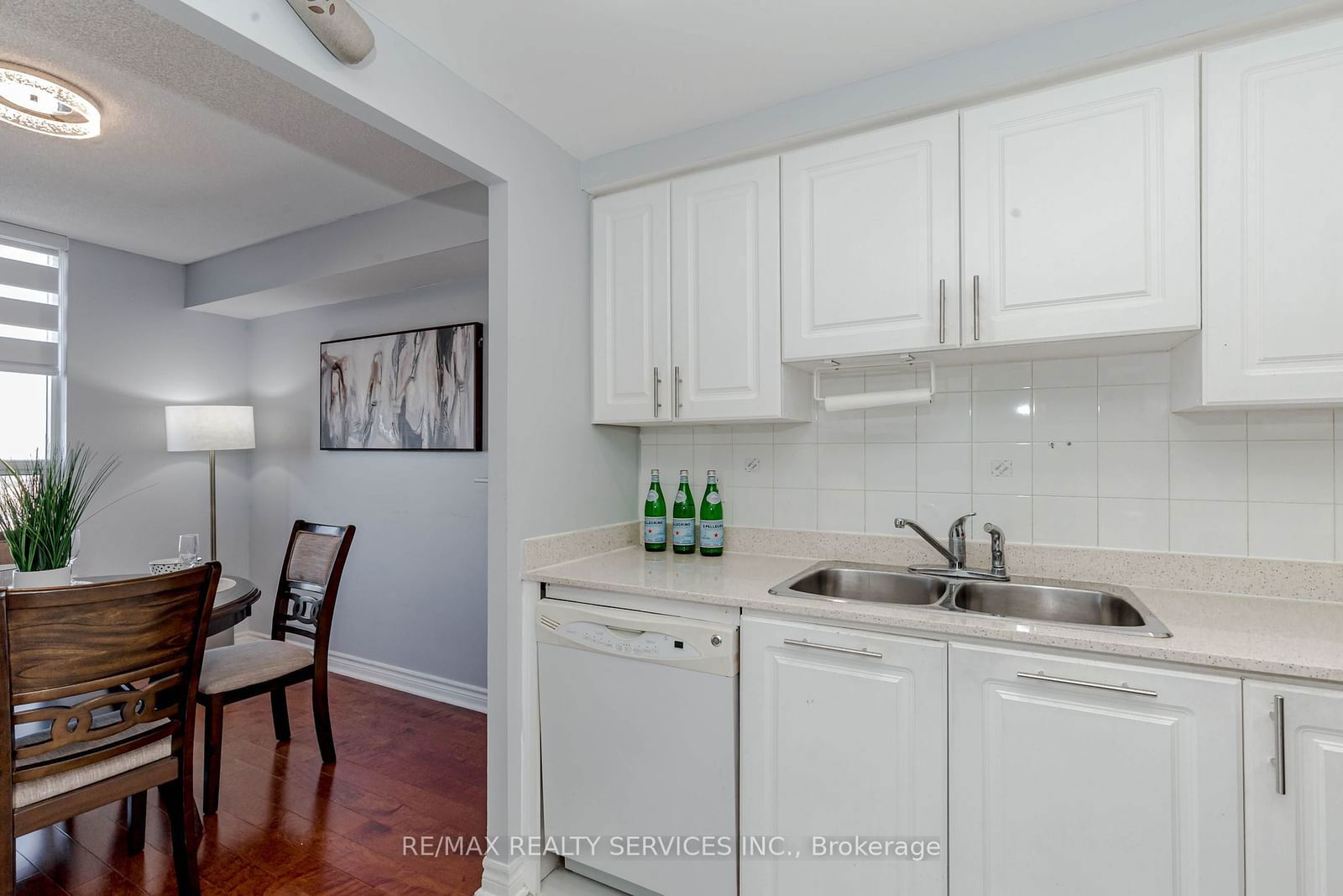 135 Hillcrest Ave, unit 1816 for sale