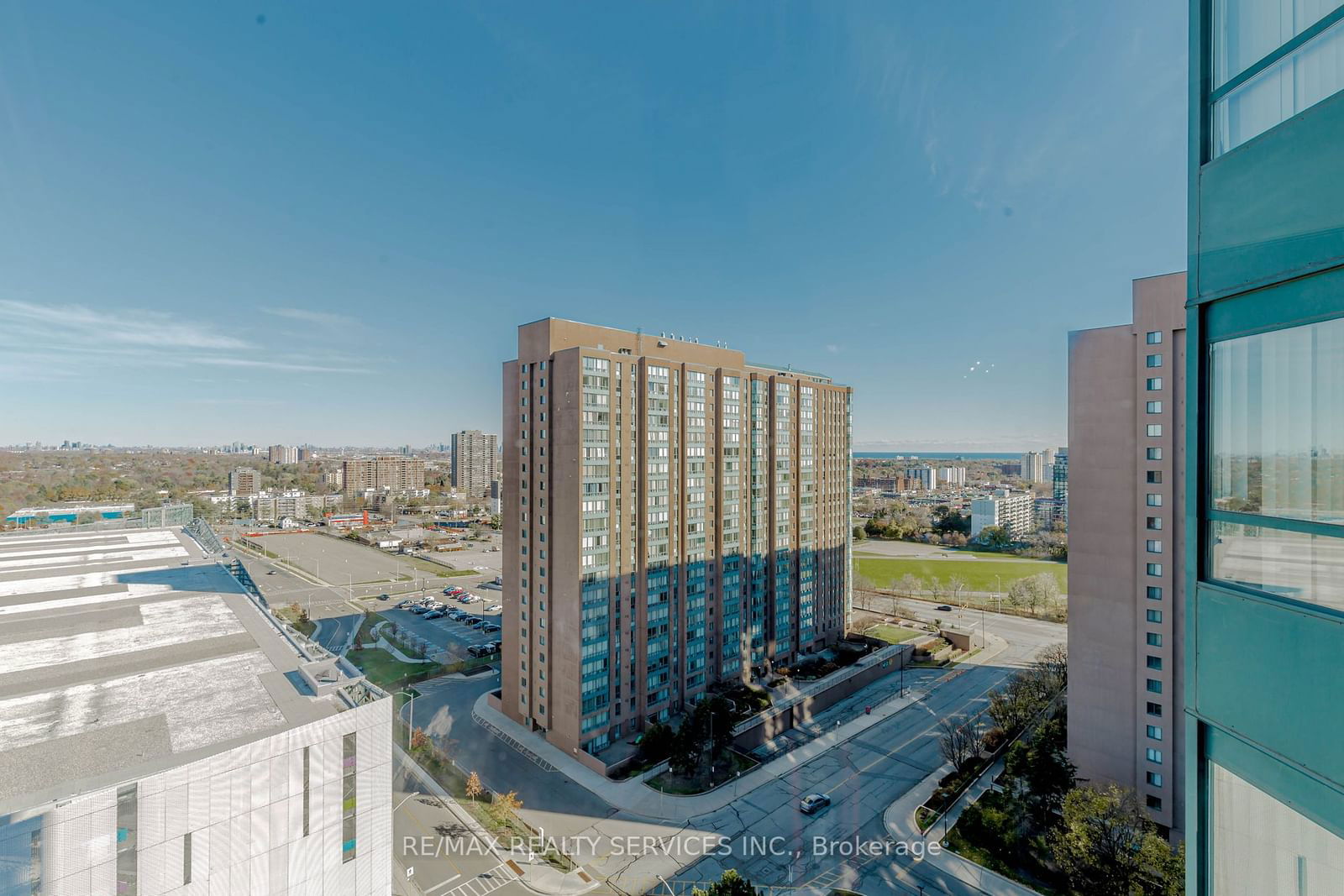 135 Hillcrest Ave, unit 1816 for sale