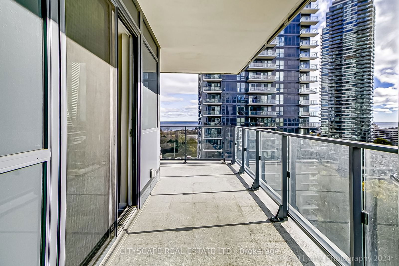 10 Park Lawn Rd, unit 1301 for sale