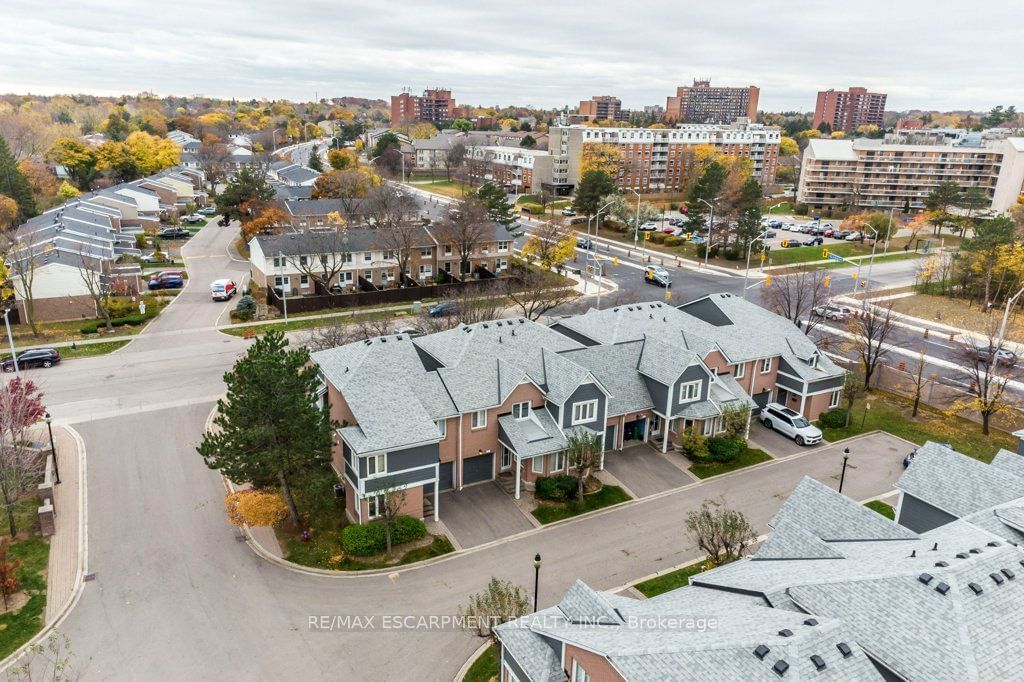 2205 South Millway Townhomes, Mississauga, Toronto