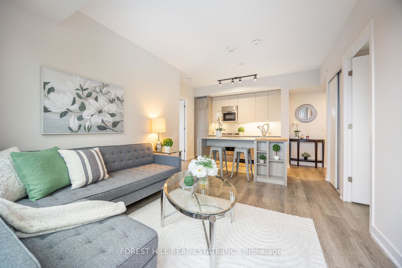 430 Roncesvalles Ave, unit 603 for sale