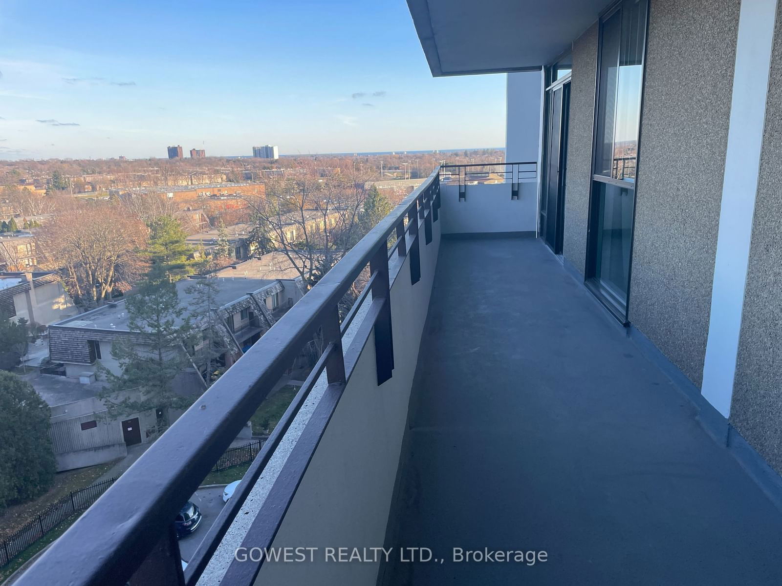 1320 Mississauga Valley Blvd, unit 812 for rent