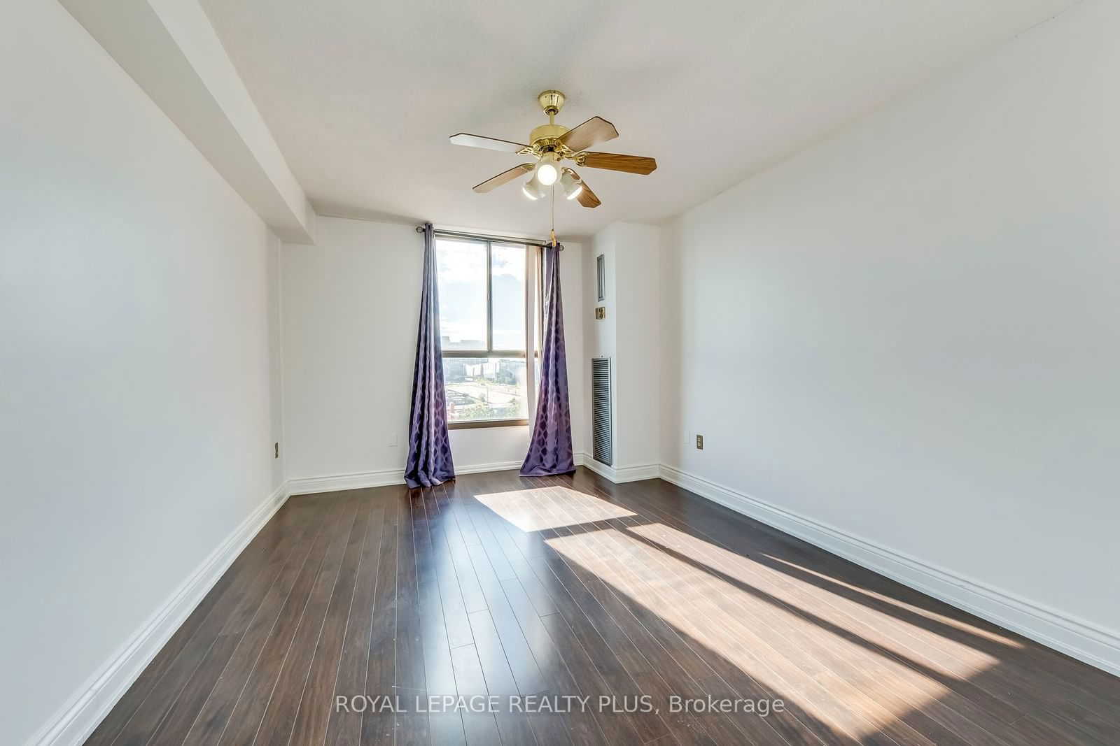 3170 Kirwin Ave, unit 1403 for rent