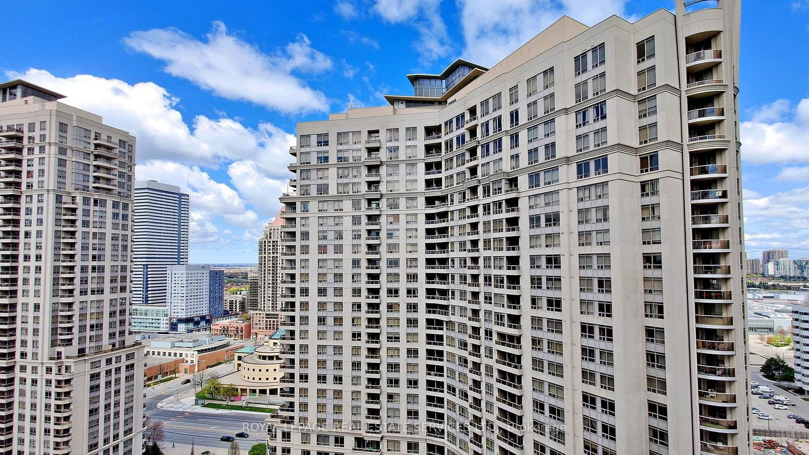 3880 Duke Of York Blvd, unit 2405 for rent