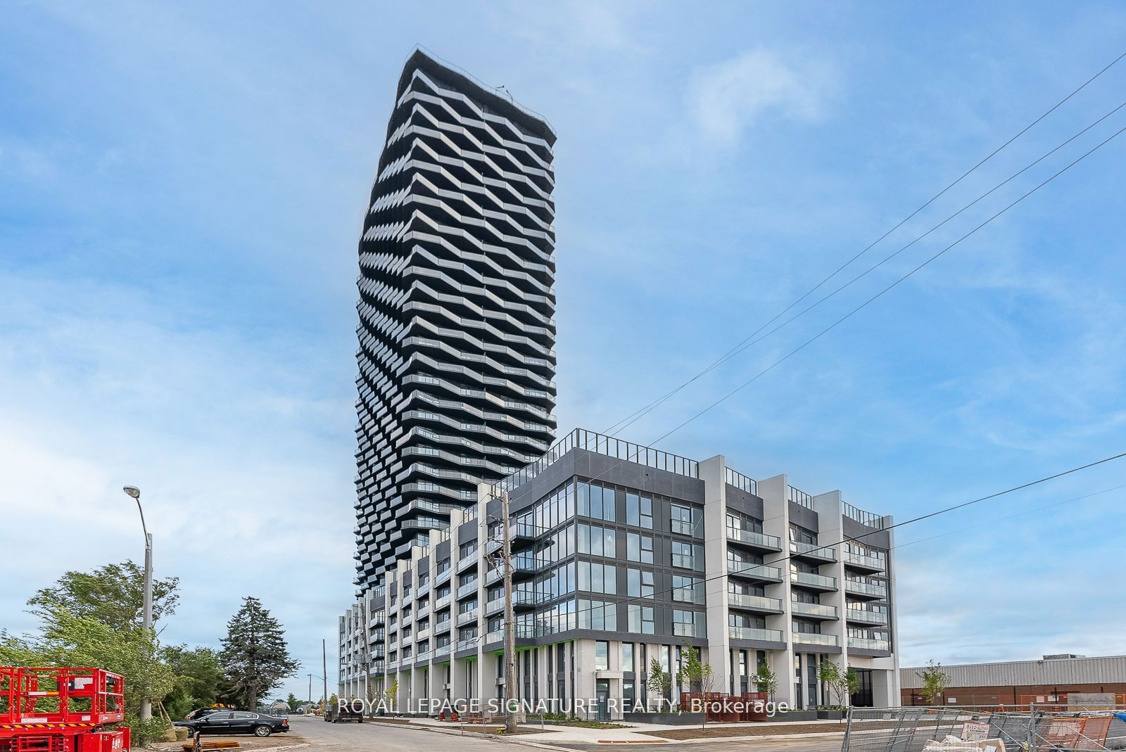 36 Zorra St, unit 904 for rent