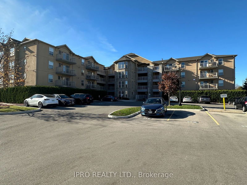 1490 Bishops Gate, unit 105 for rent