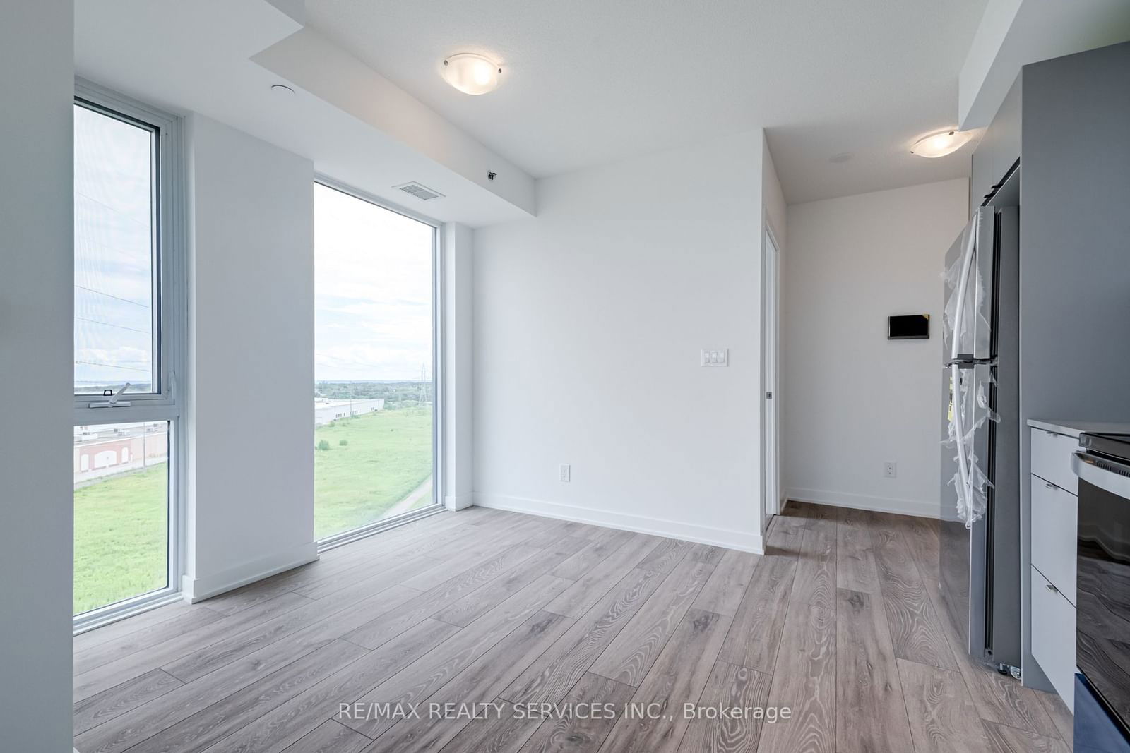 3200 Dakota Common, unit B813 for rent