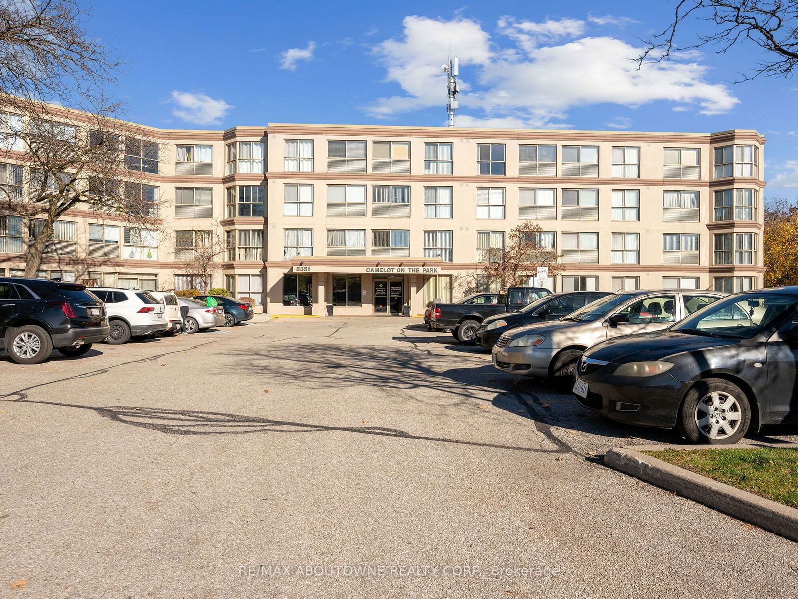 8351 Mclaughlin Rd, unit 422 for sale