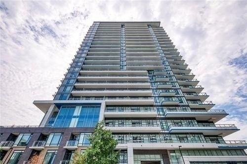 2560 Eglinton Ave W, unit 2411 for rent