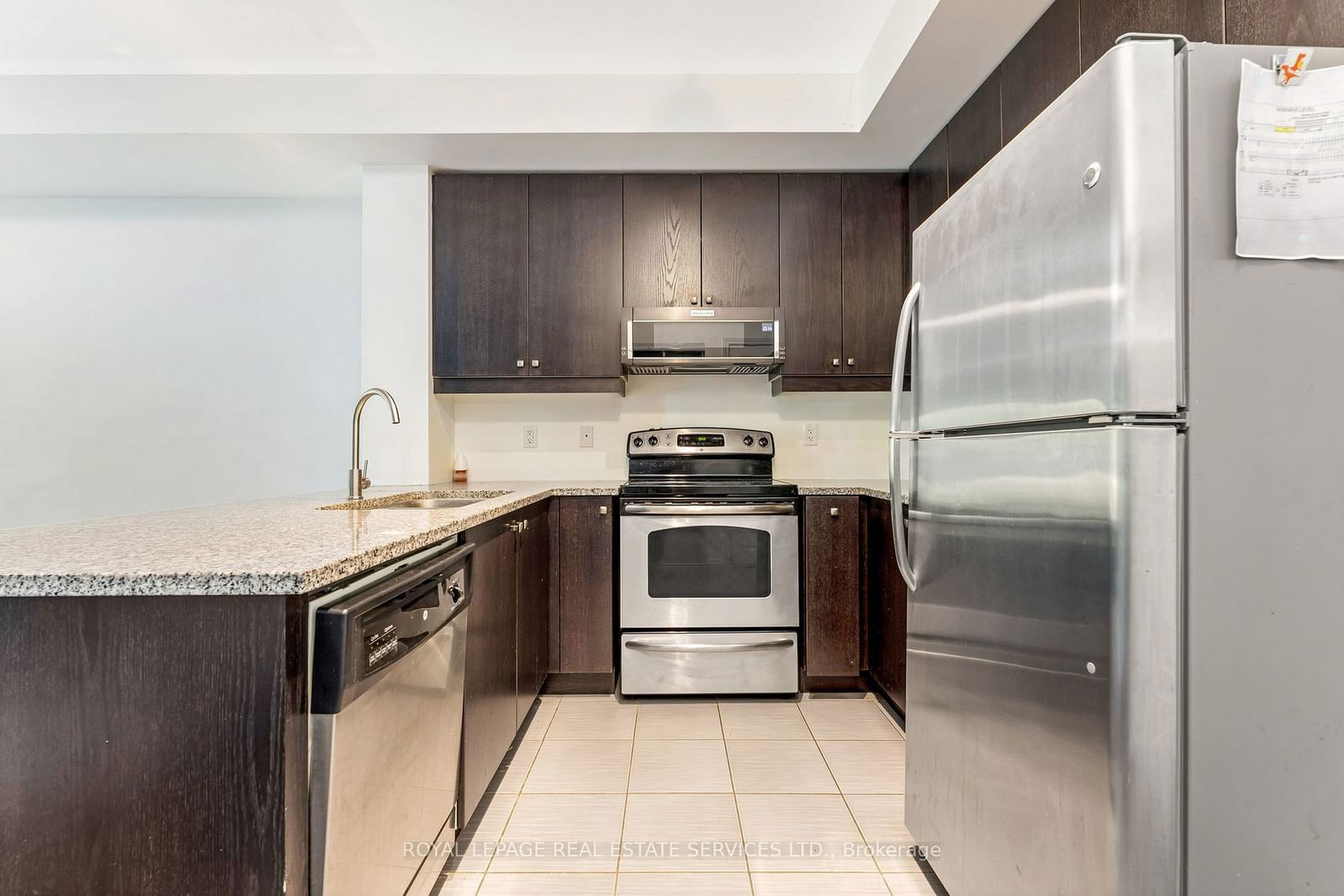 570 Lolita Gdns, unit 118 for rent