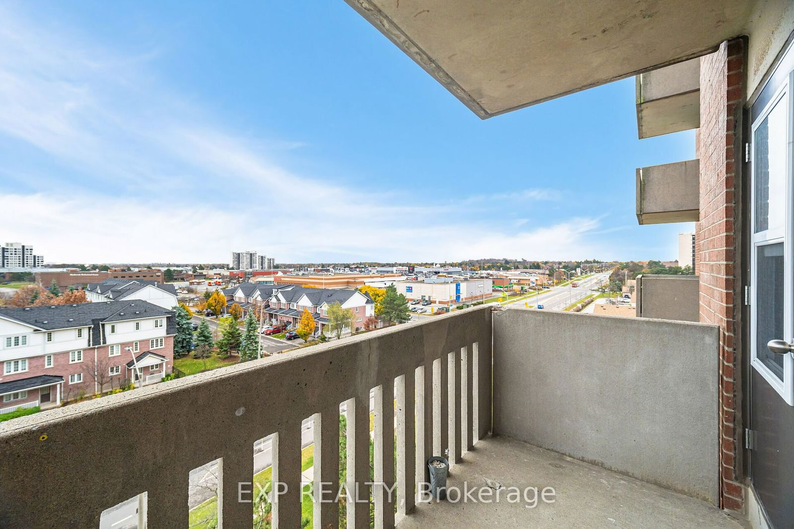 6720 Glen Erin Dr, unit 512 for rent