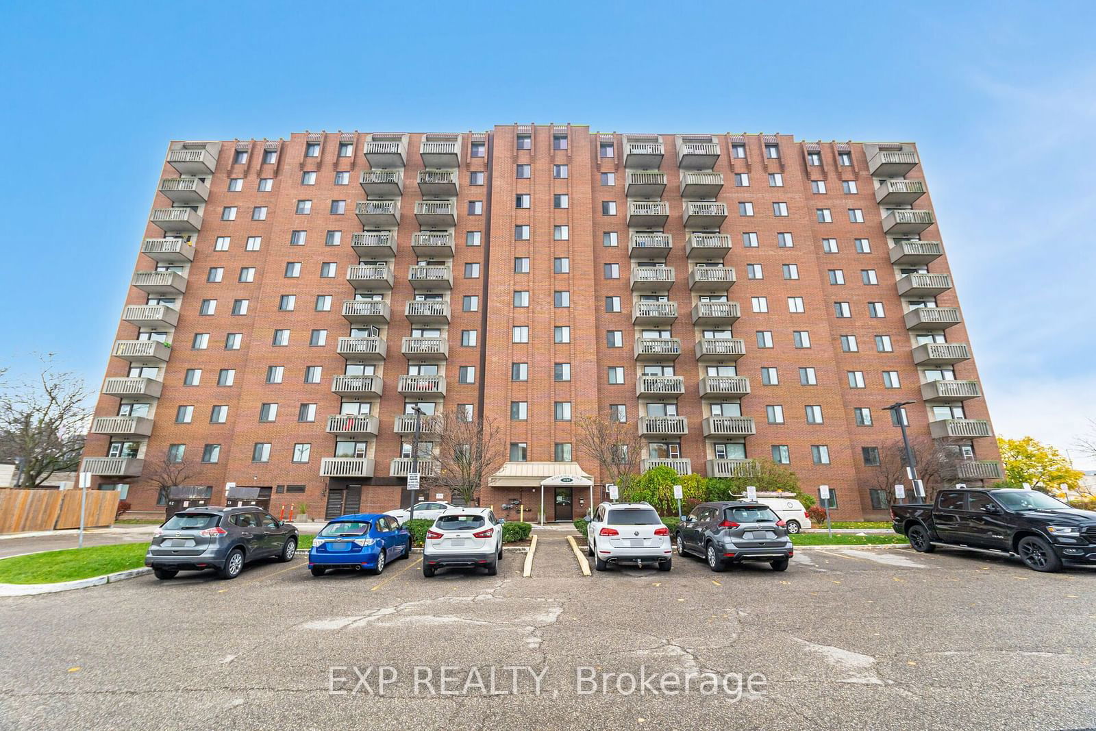 6720 Glen Erin Dr, unit 512 for rent