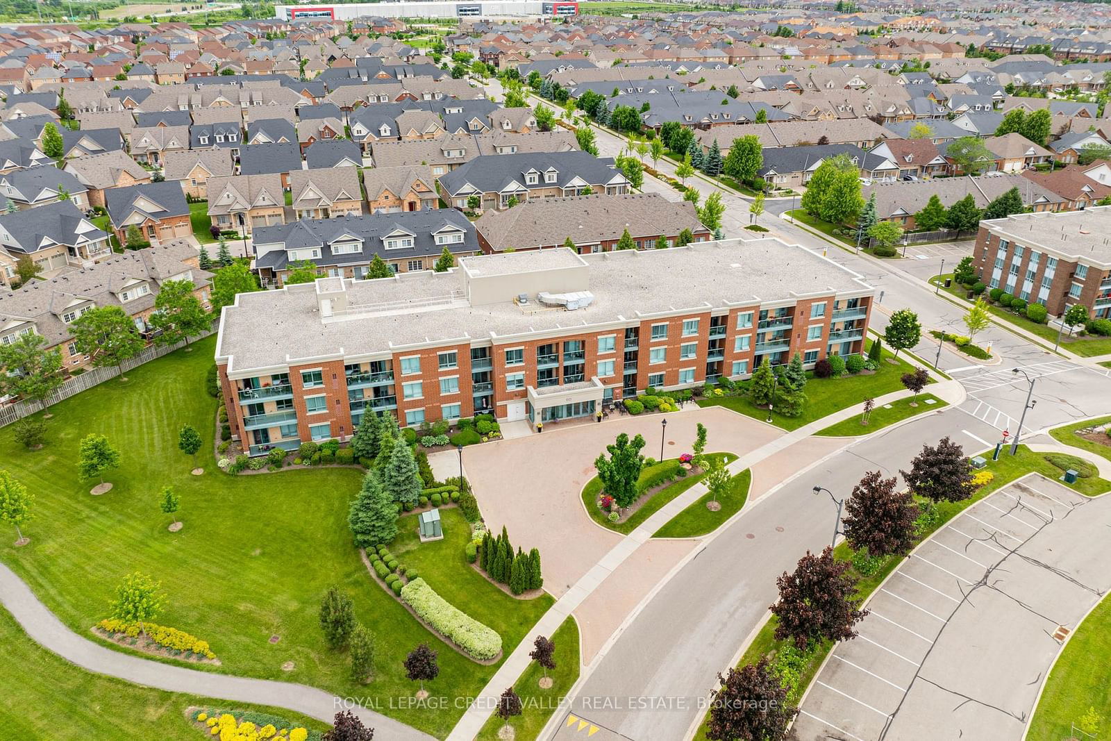 The Berkeley Condos, Brampton, Toronto