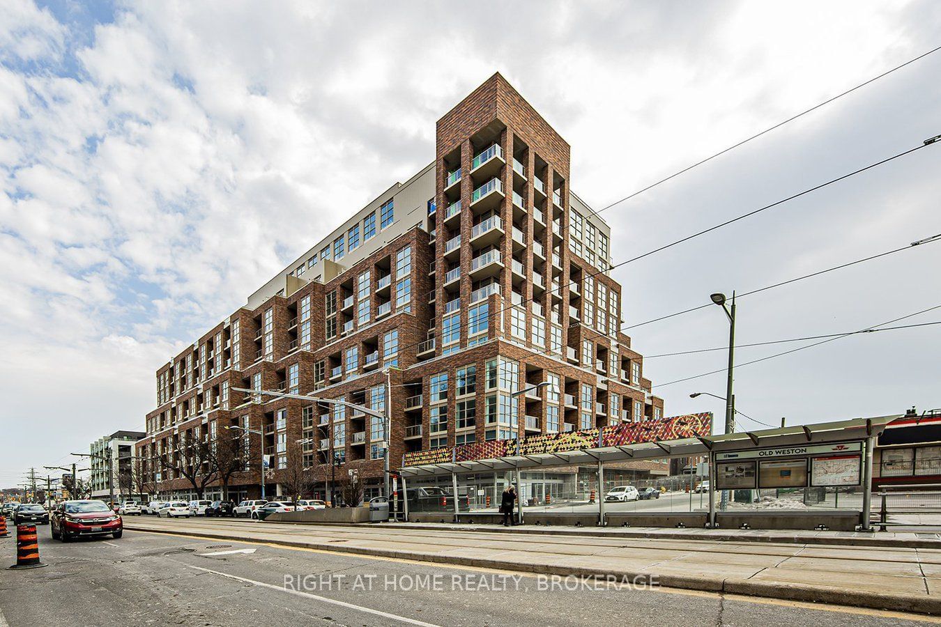 1787 ST. CLAIR Ave W, unit 617 for sale