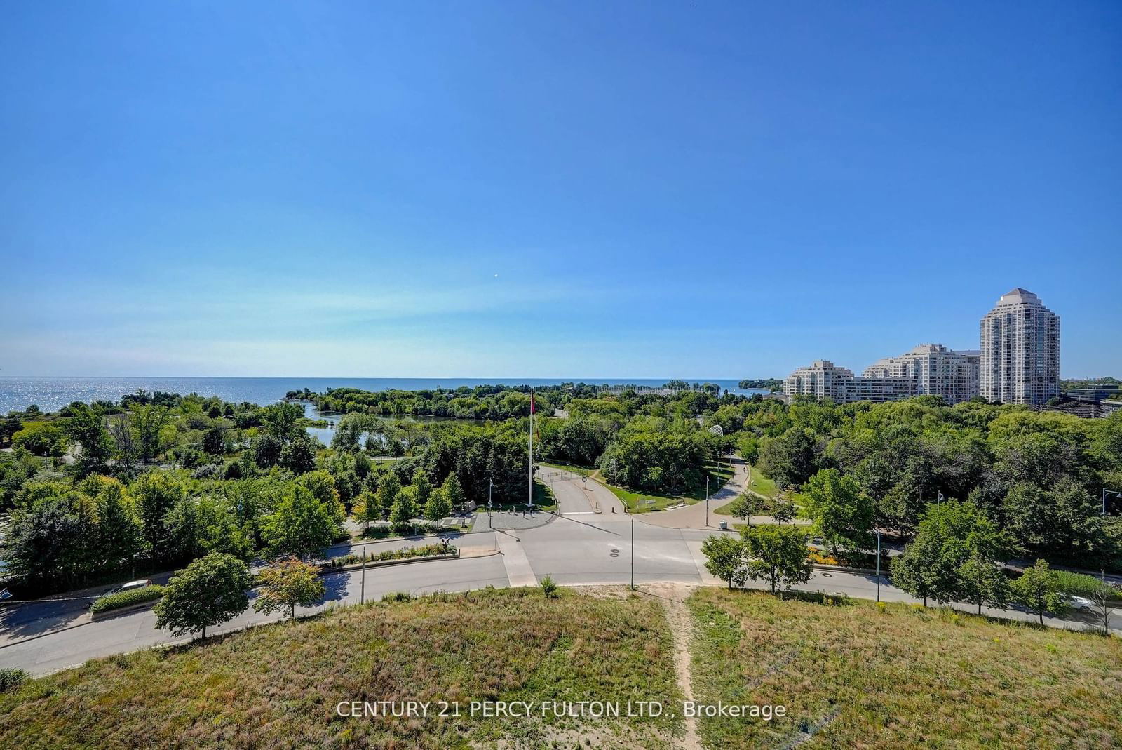 30 Shorebreeze Dr, unit 2514 for sale