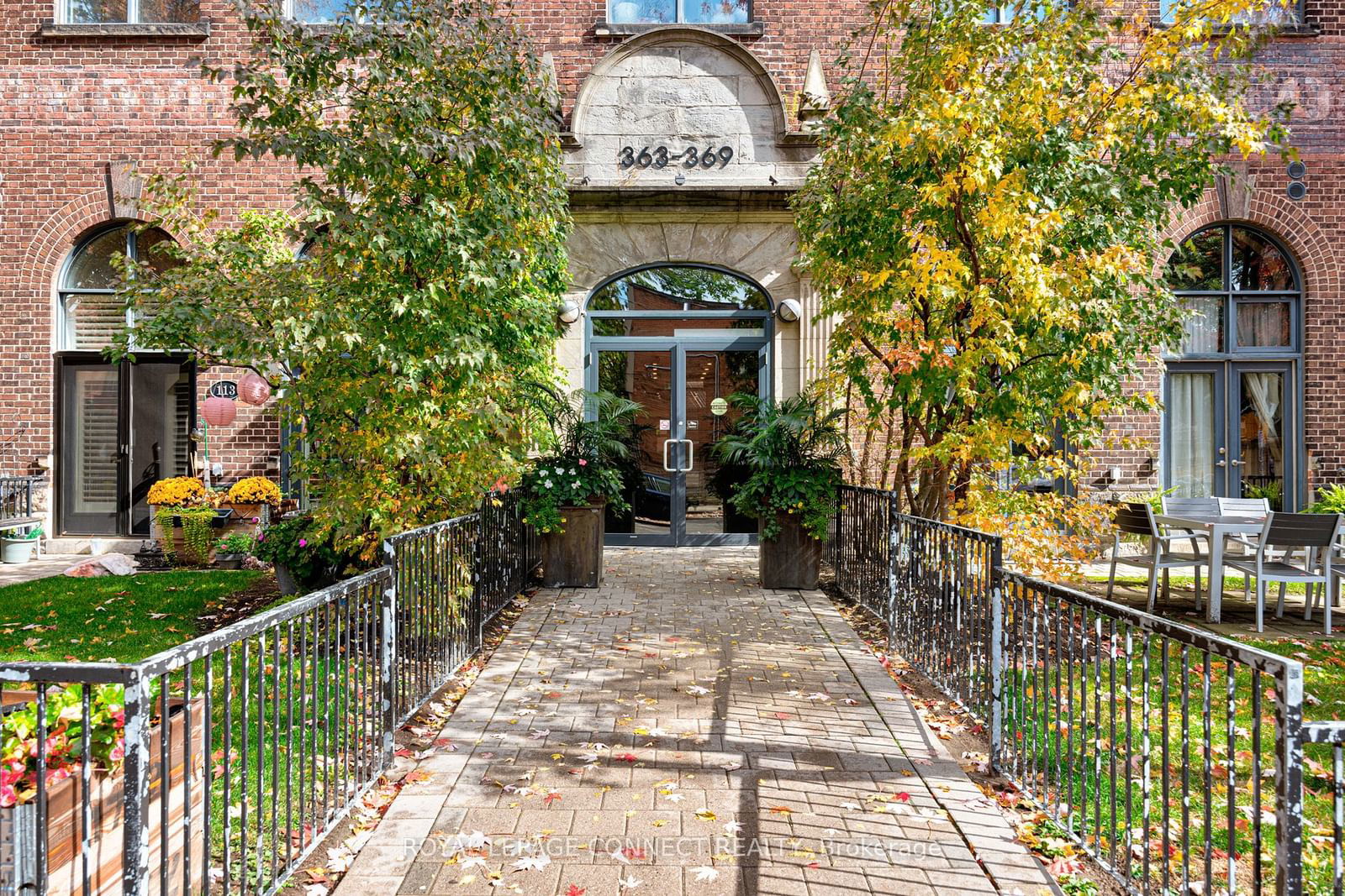 Robert Watson Lofts, West End, Toronto