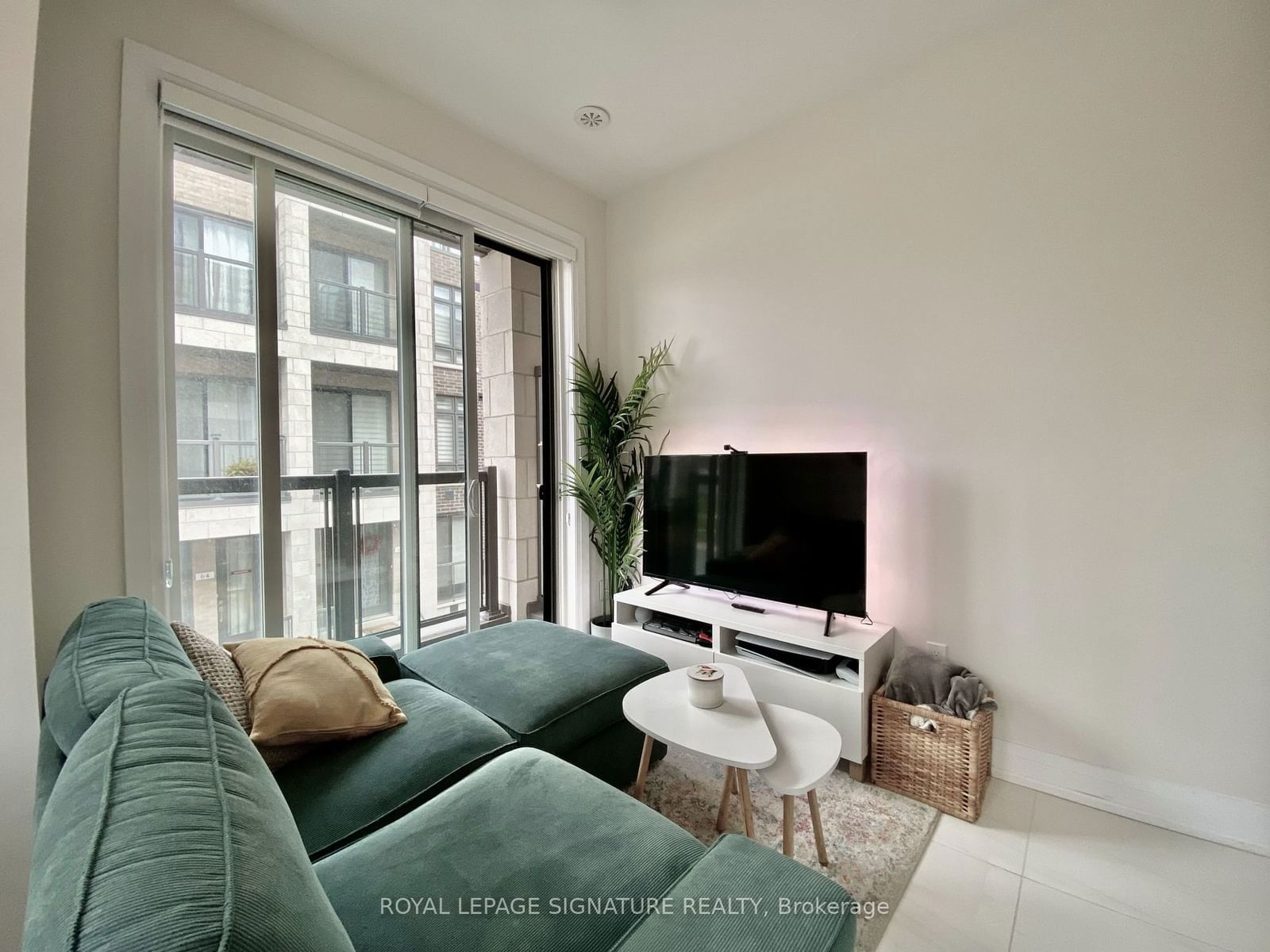 721 Lawrence Ave W, unit 68 for rent