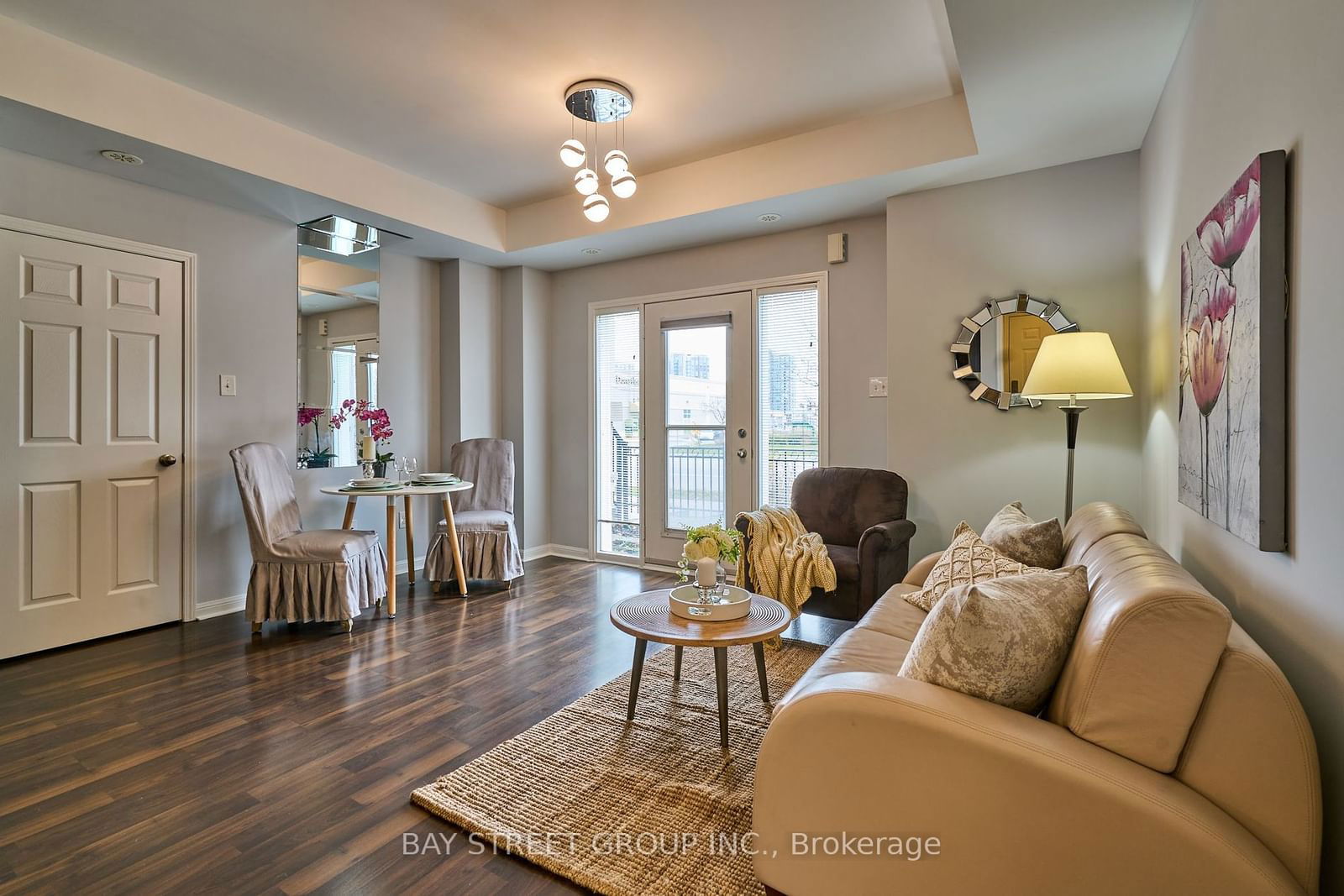 Hazelton Place Townhomes, Mississauga, Toronto