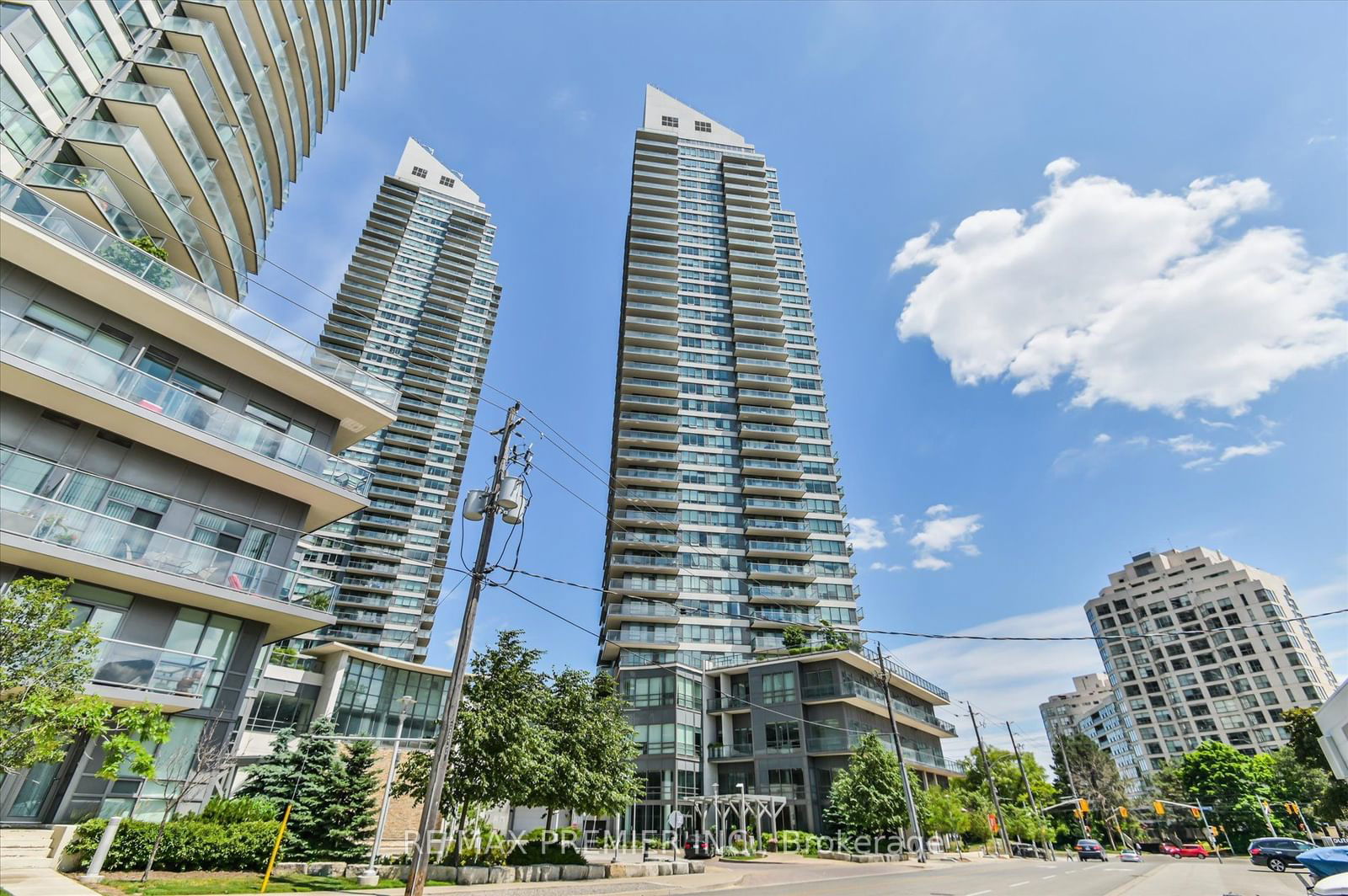 2240 Lakeshore Blvd W, unit 405 for sale