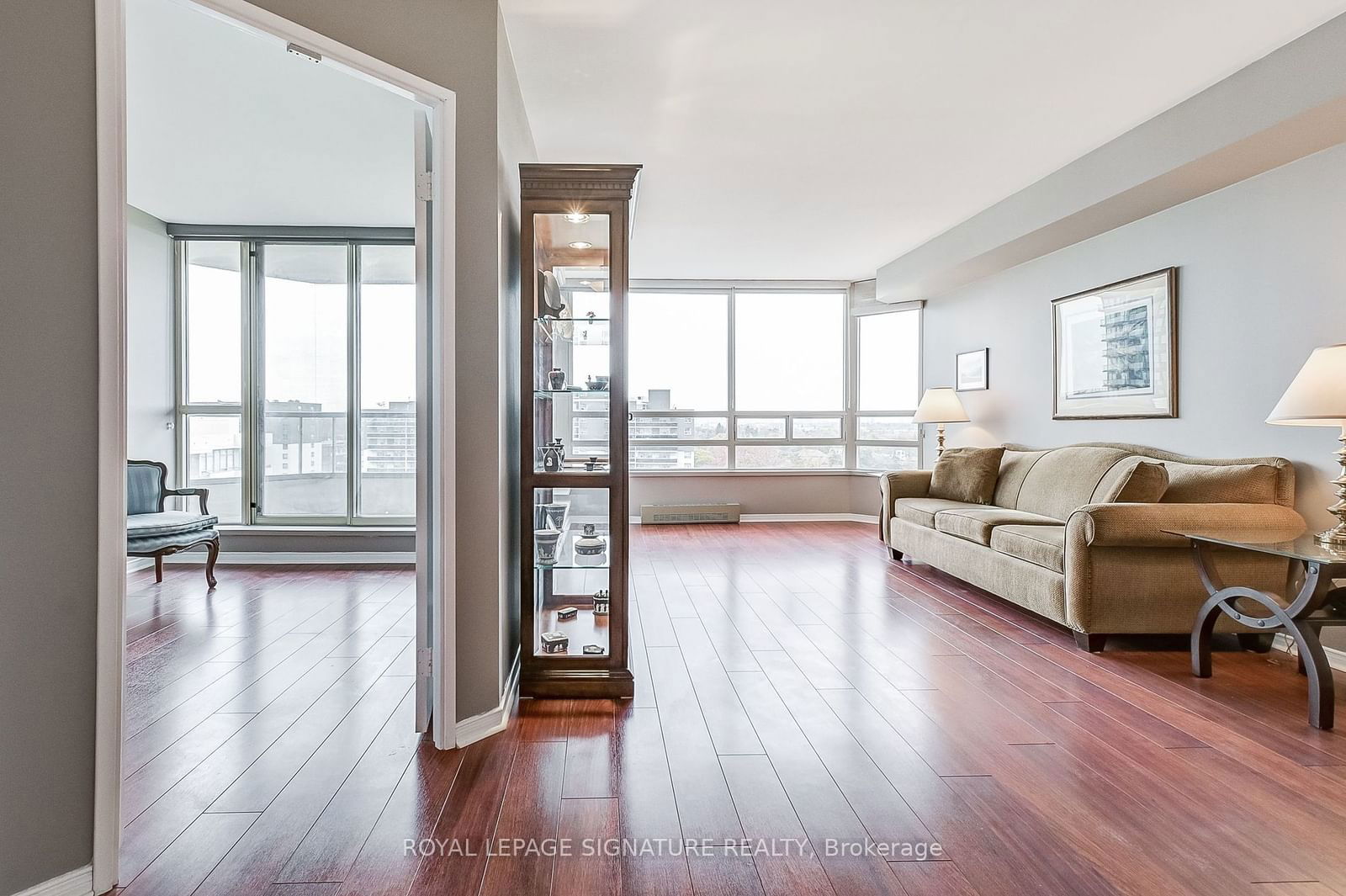 75 King St E, unit 1203 for sale