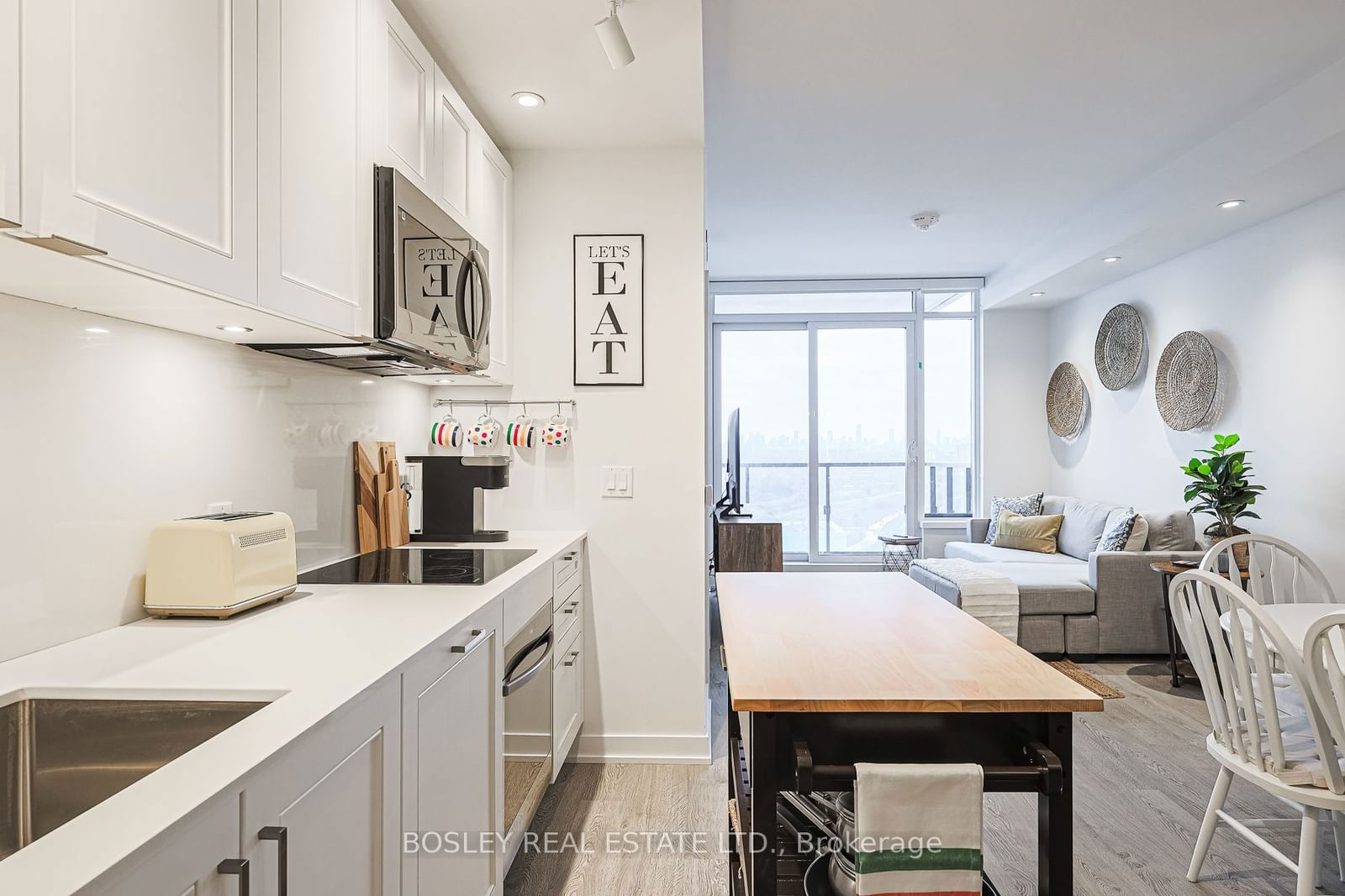 1926 Lakeshore Blvd W, unit 3006 for rent