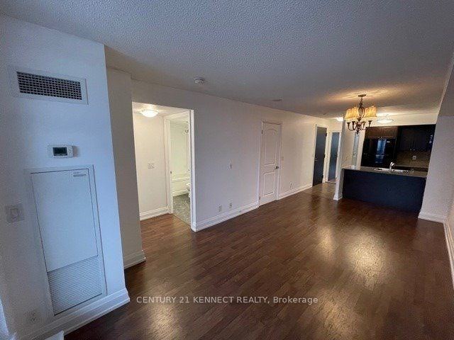 1070 Sheppard Ave, unit 418 for rent