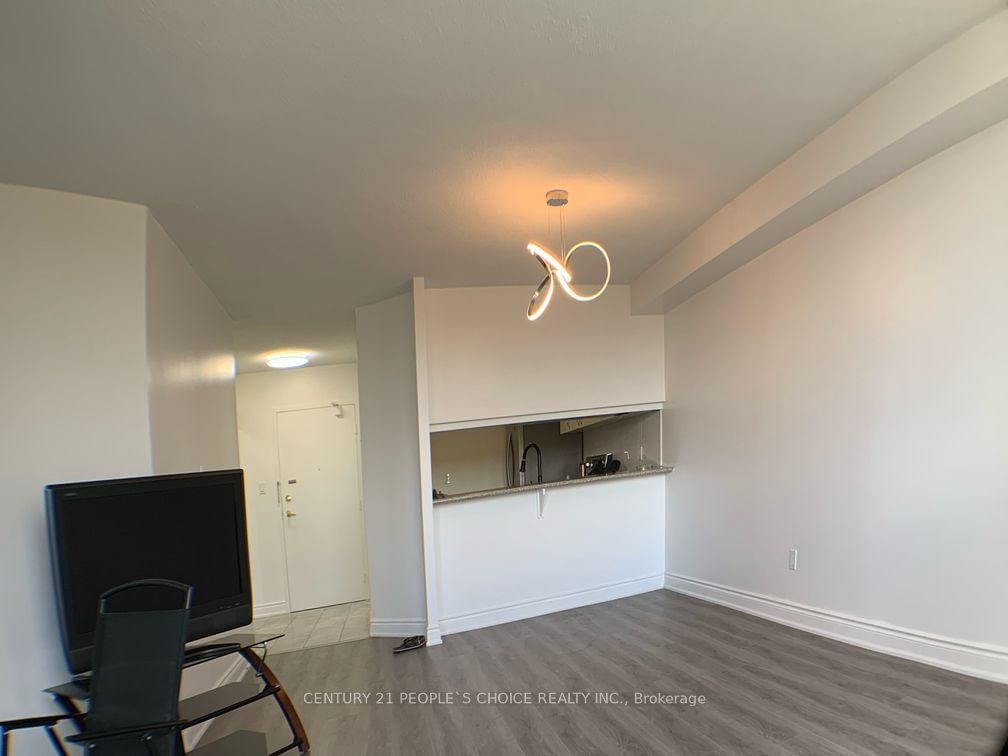 236 Albion Rd, unit 502 for rent