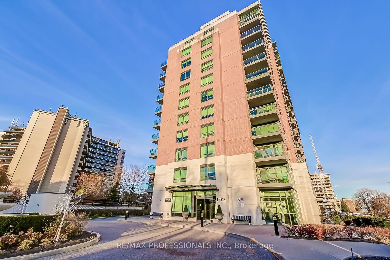 The Royal York Grand Condos, Etobicoke, Toronto