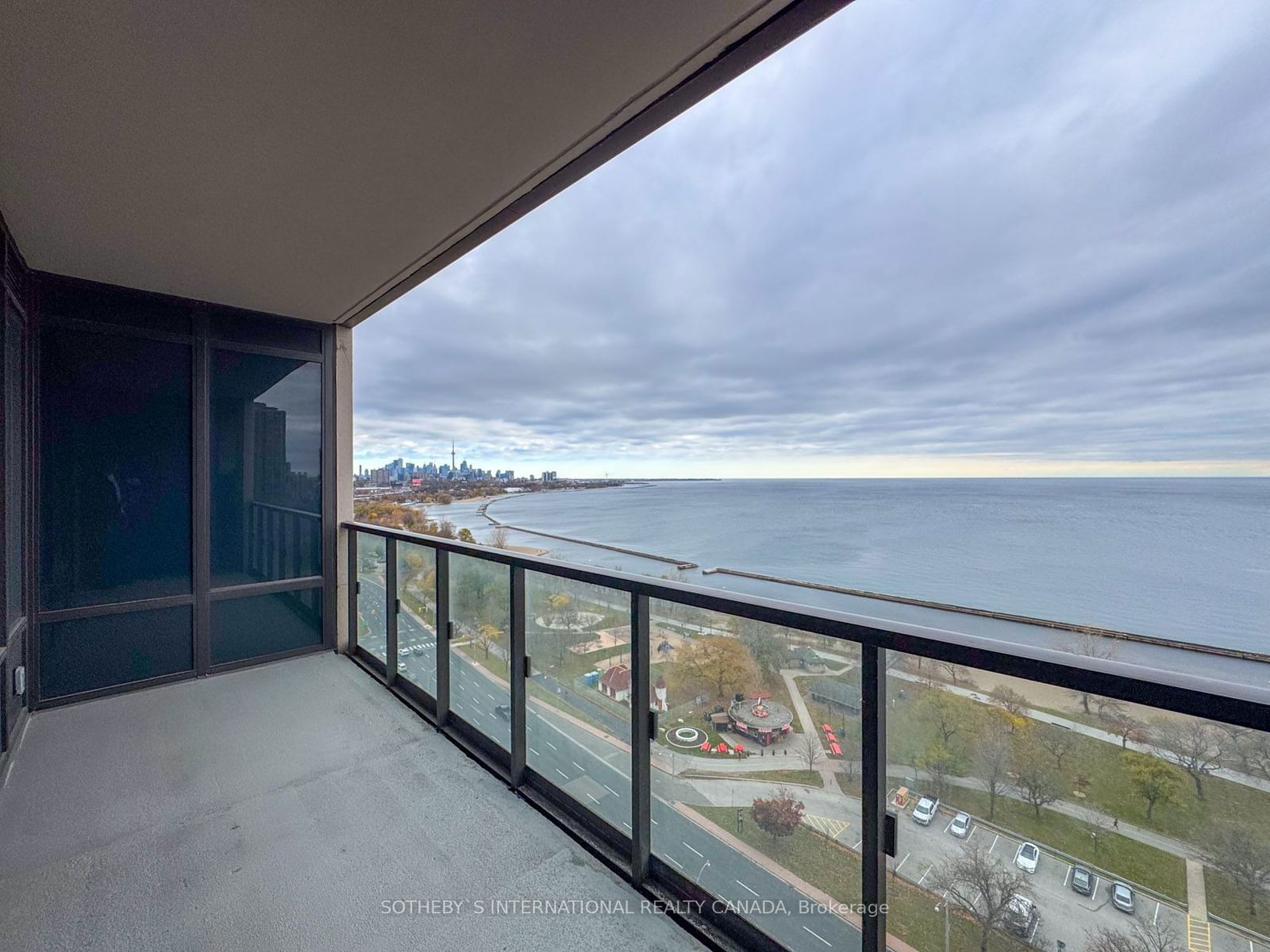 1926 Lake Shore Blvd W, unit 2010E for sale