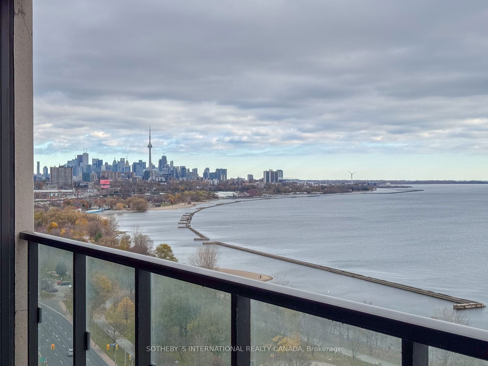 1926 Lake Shore Blvd W, unit 2010E for sale