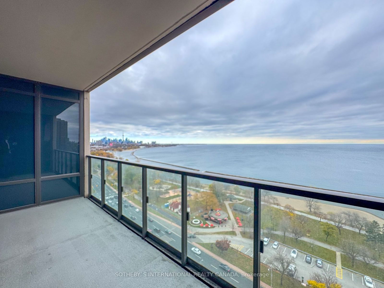 1926 Lake Shore Blvd W, unit 2010E for sale