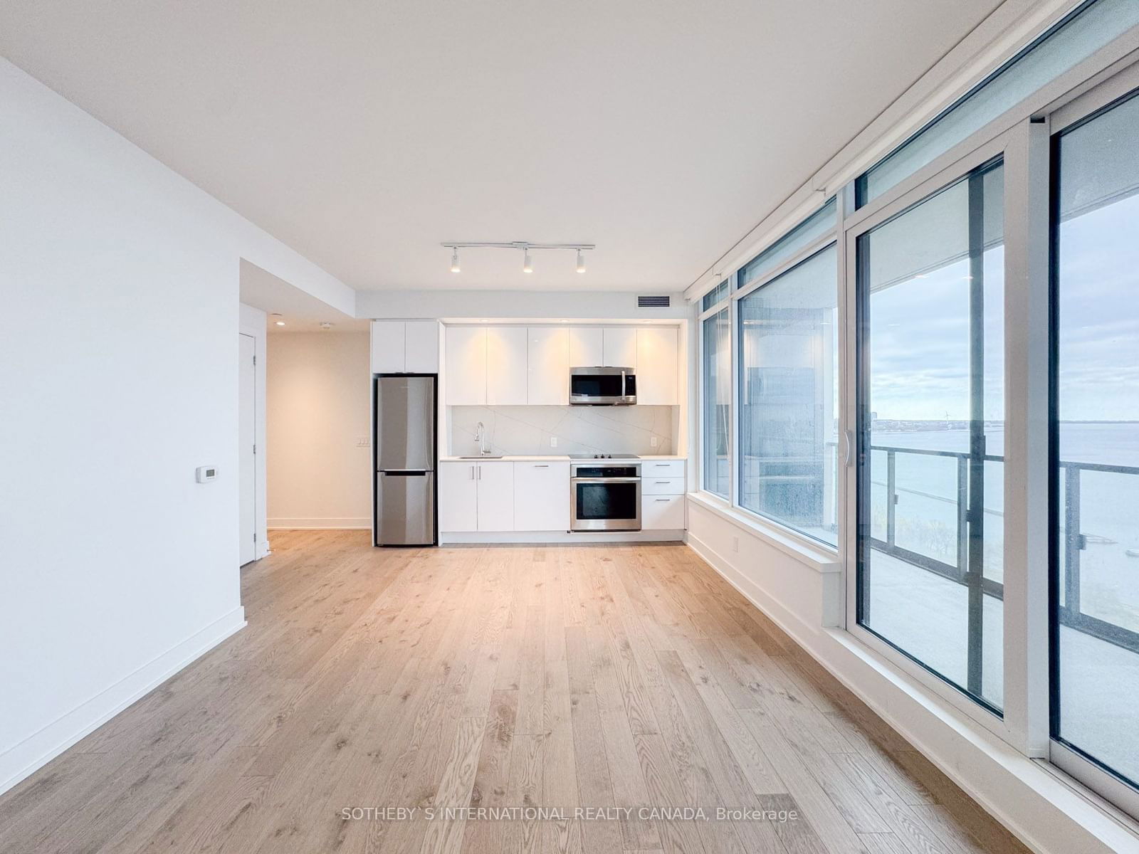 1926 Lake Shore Blvd W, unit 2010E for sale