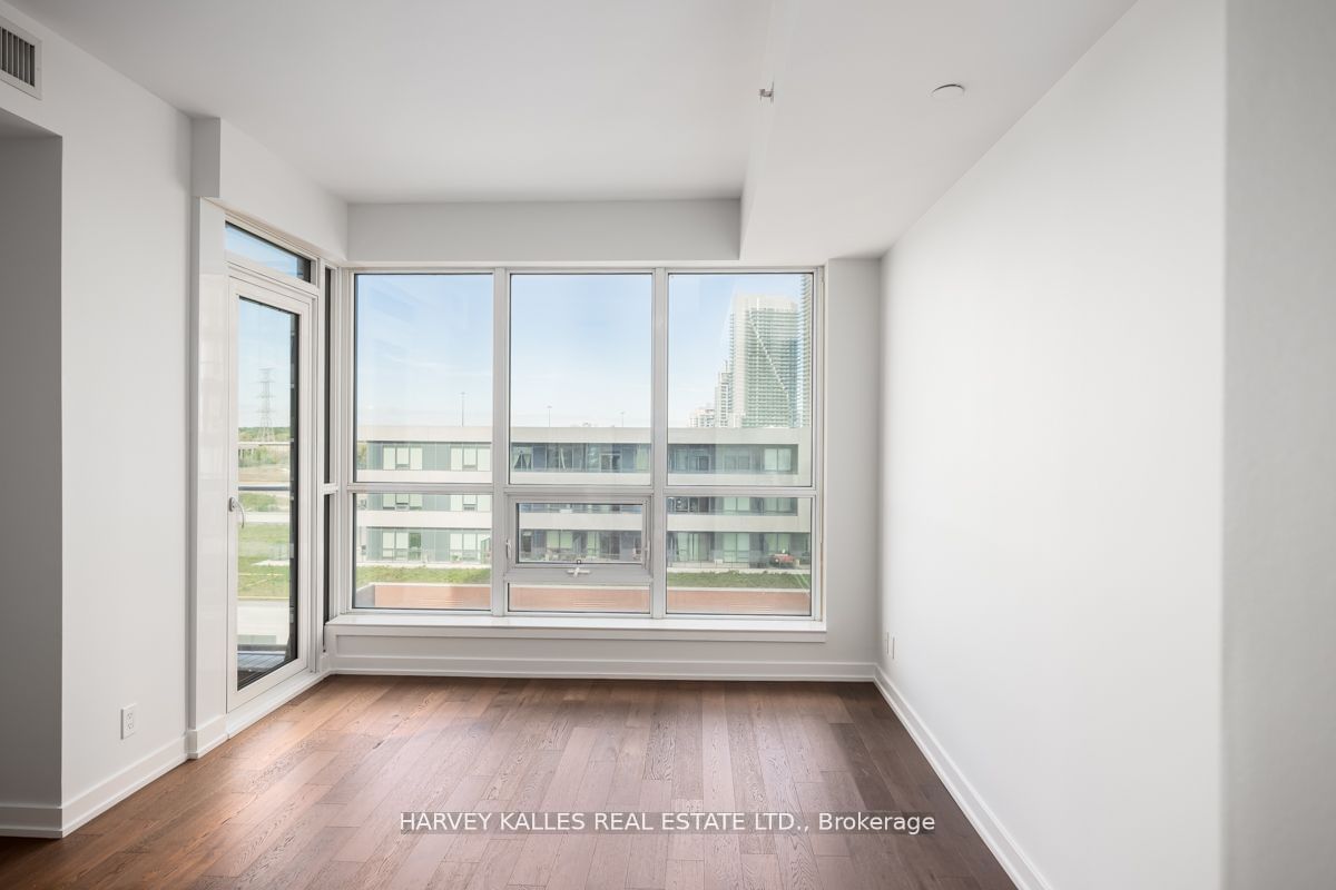 2212 Lakeshore Blvd W, unit 909 for sale