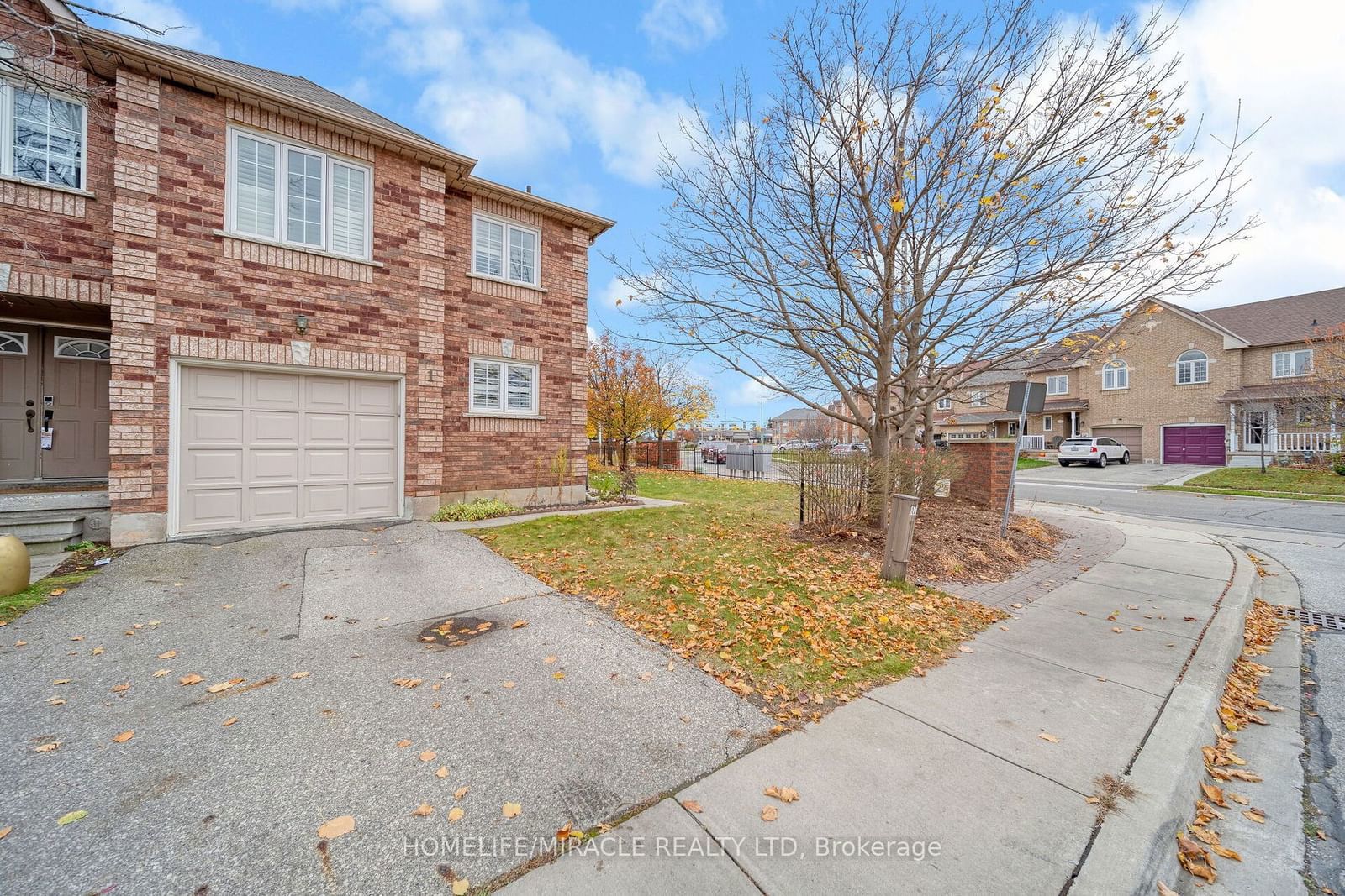 Ravine Park Estates Townhomes, Brampton, Toronto