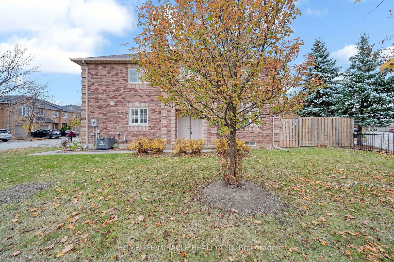 Ravine Park Estates Townhomes, Brampton, Toronto