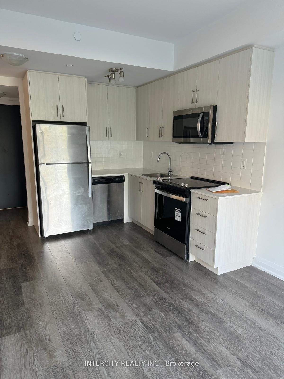 65 Attmar Dr, unit 255 for rent