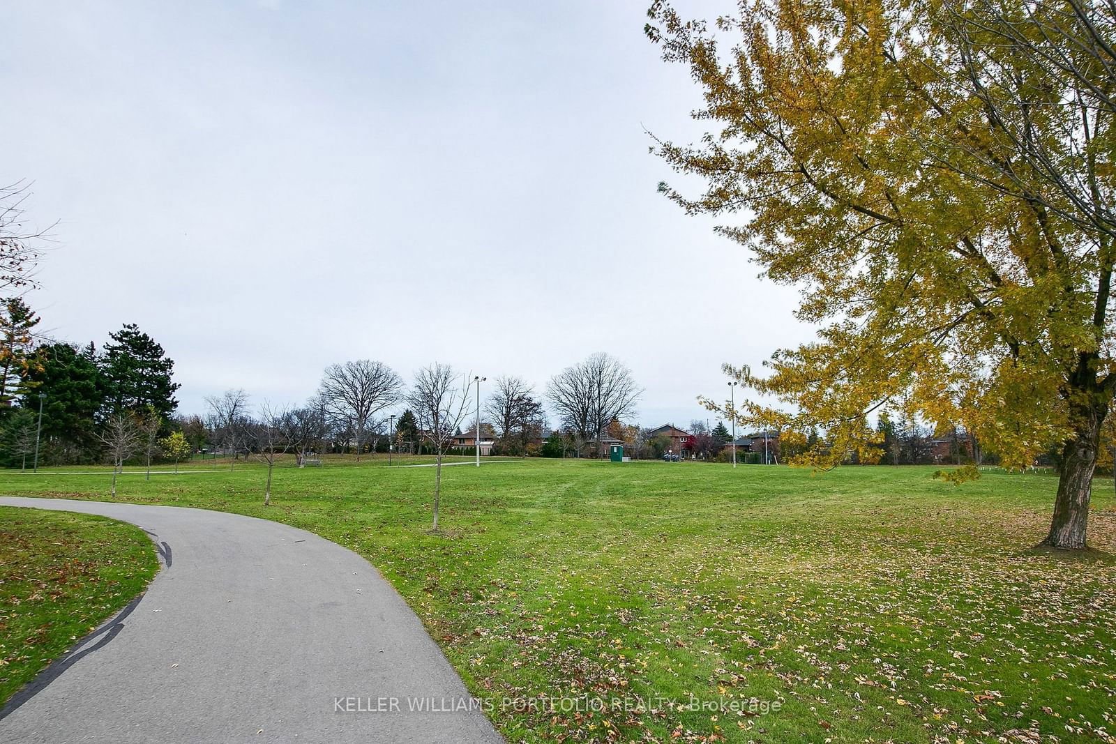 Applewood Terrace Townhomes, Mississauga, Toronto