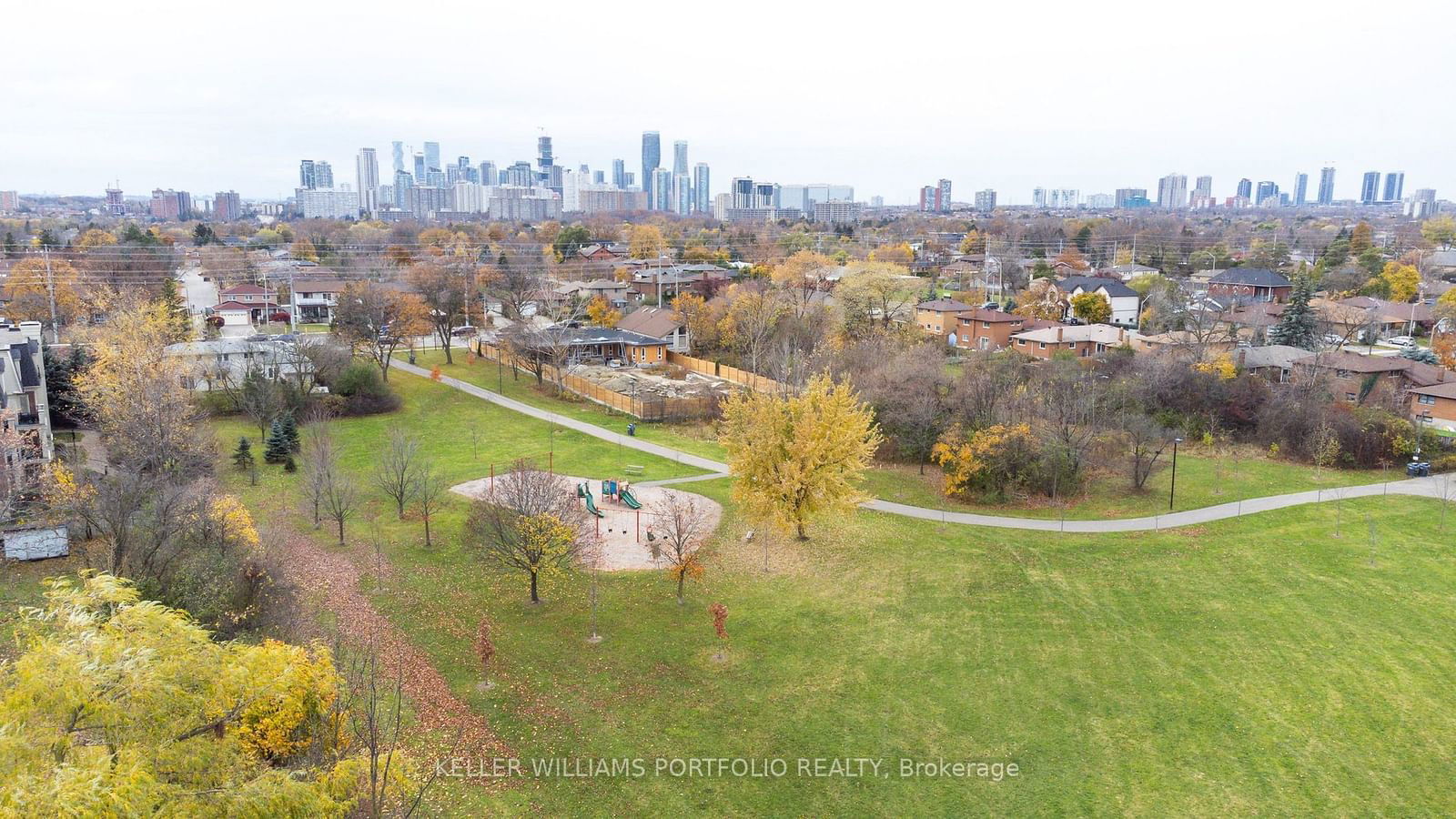 Applewood Terrace Townhomes, Mississauga, Toronto