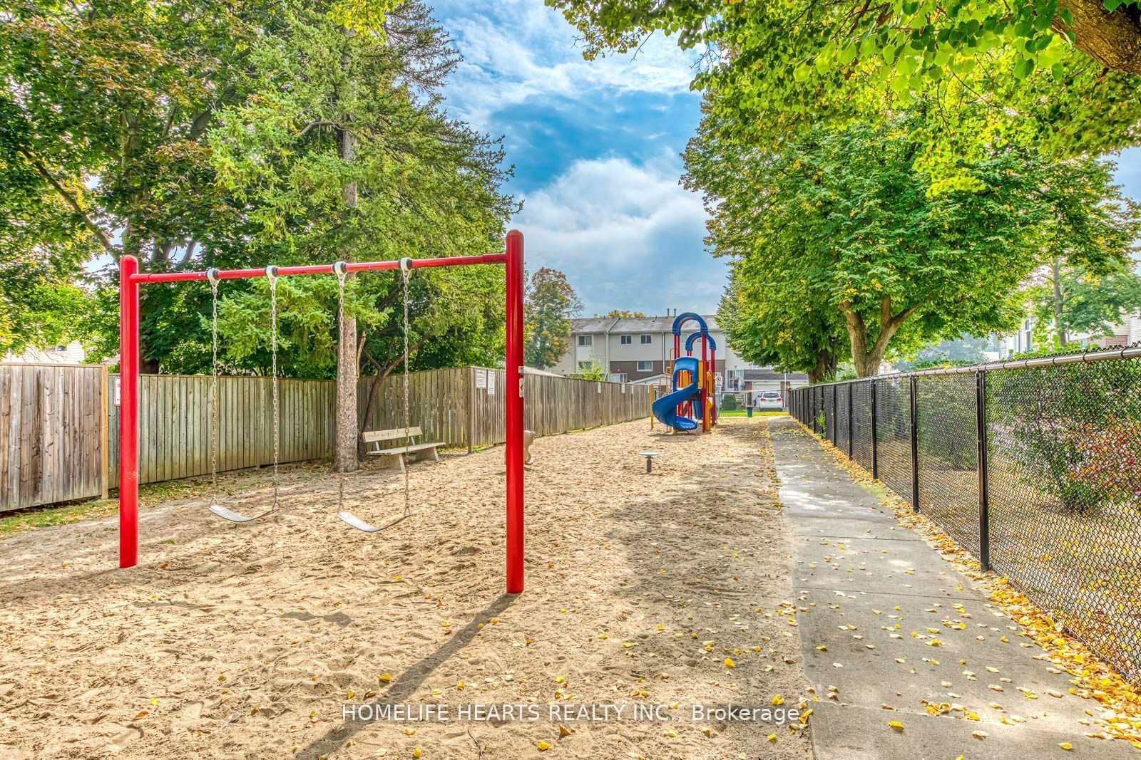 Sandringham Lincoln Franklin Townhomes, Brampton, Toronto