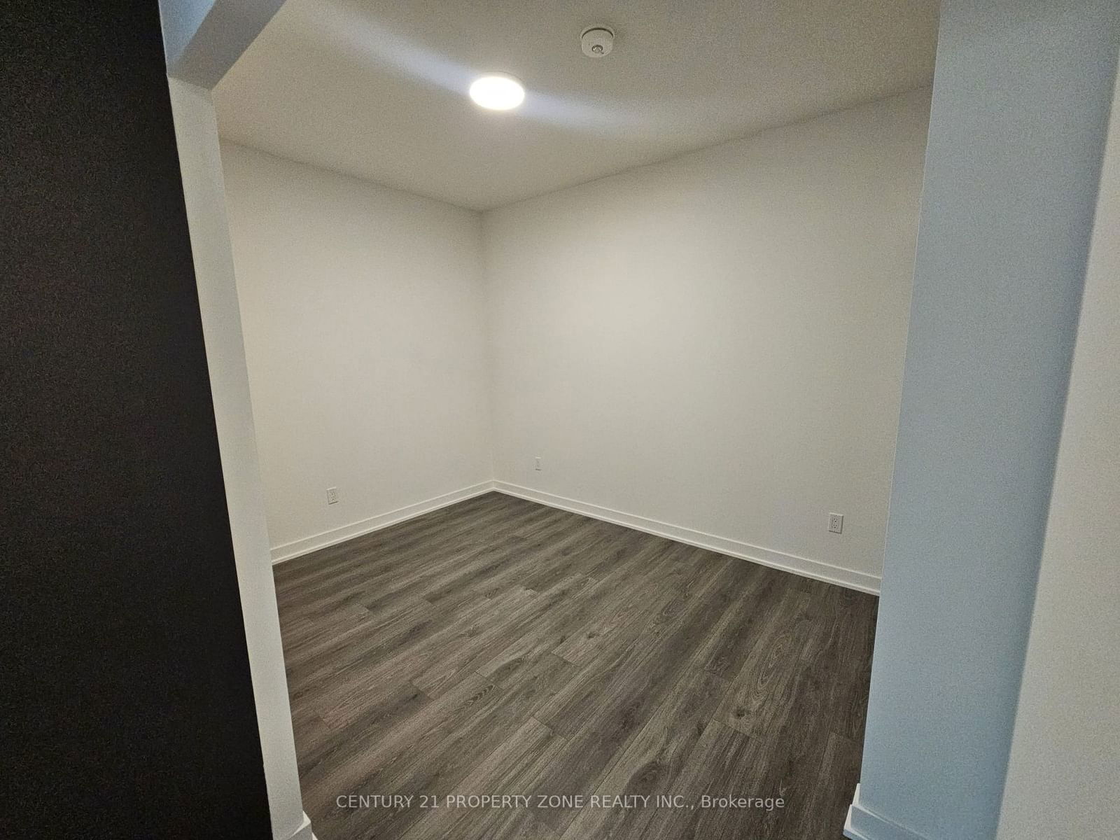 225 Malta Ave, unit 416 for rent