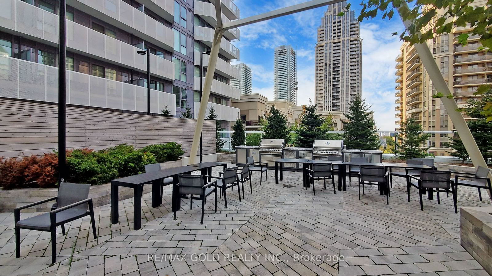 4065 Confederation Pkwy, unit 3702 for sale