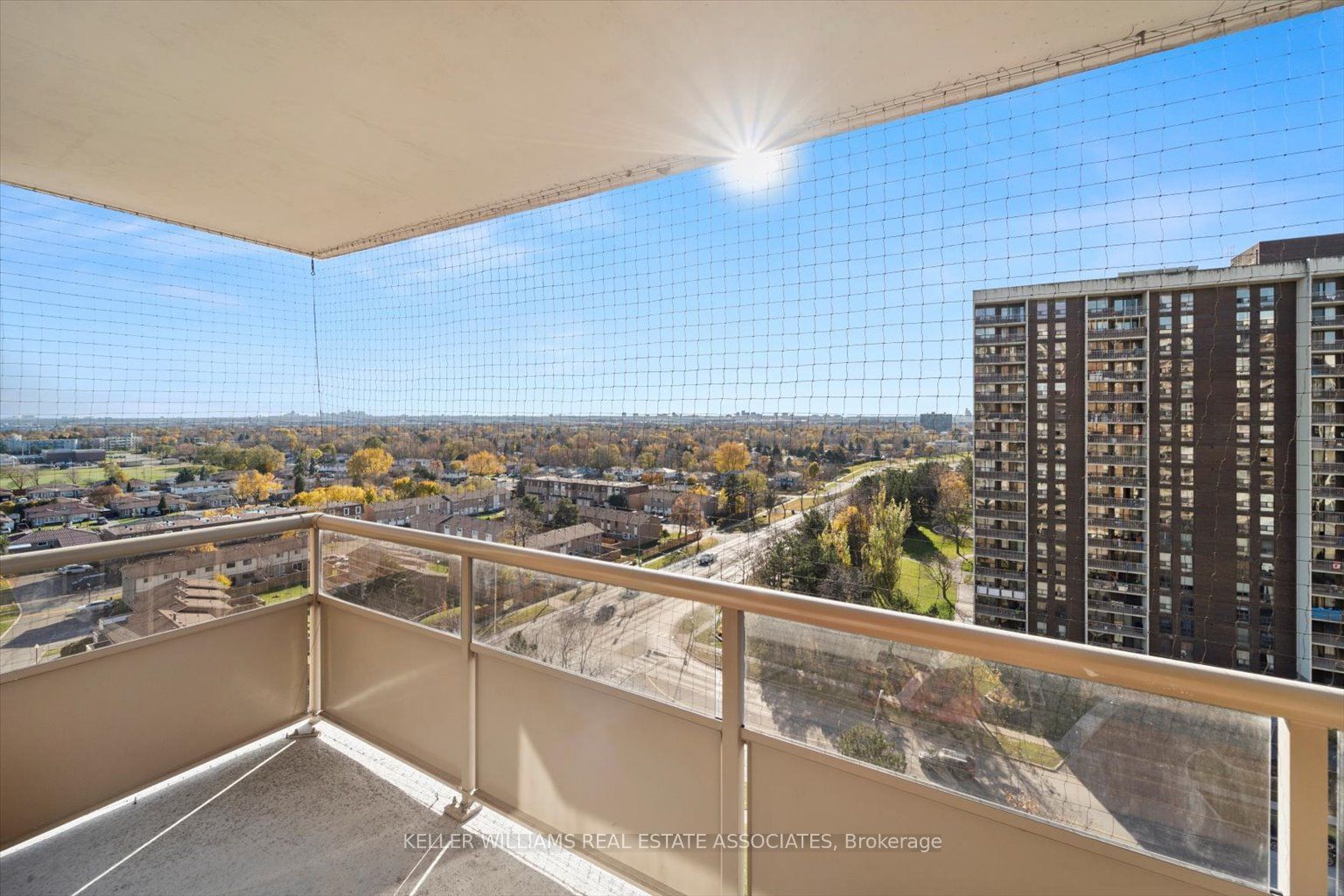 4 Kings Cross Rd, unit 1402 for sale