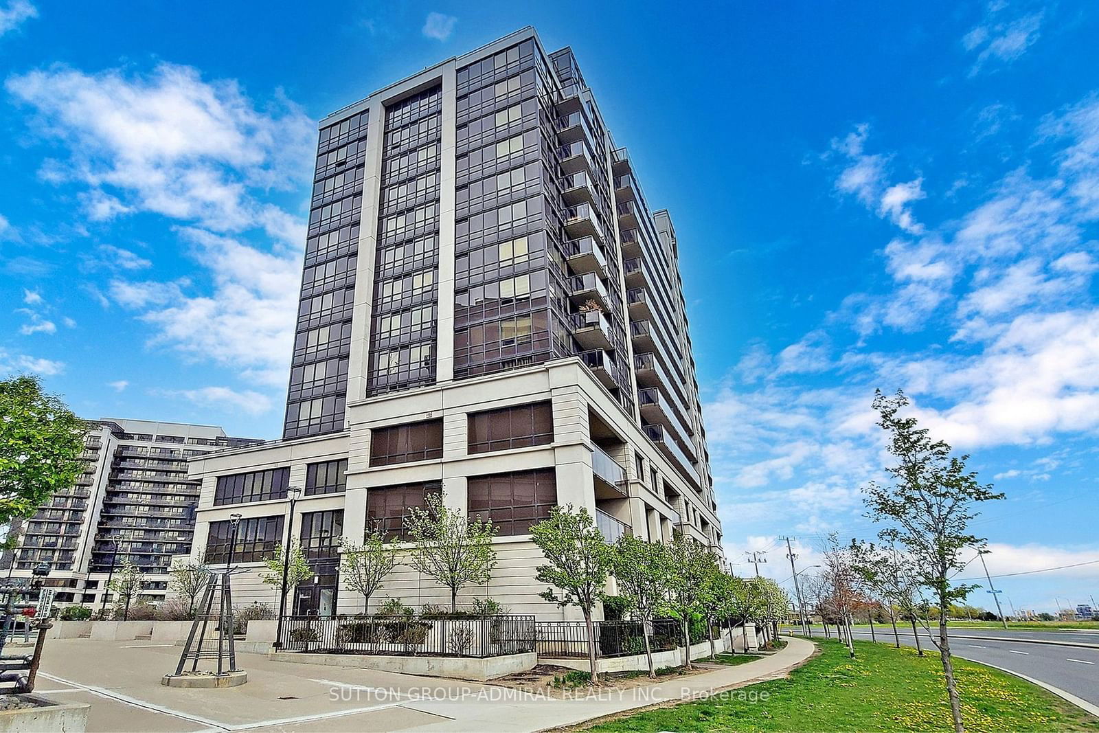 1070 Sheppard Ave W, unit 407 for sale