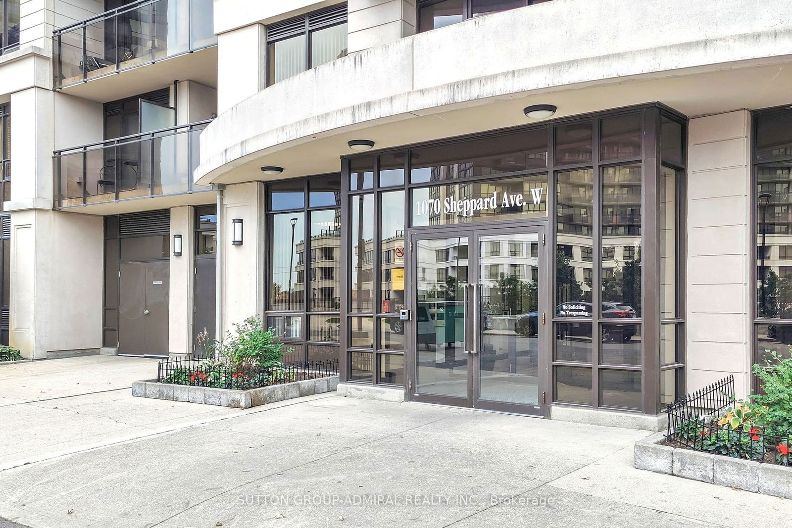 1070 Sheppard Ave W, unit 407 for sale