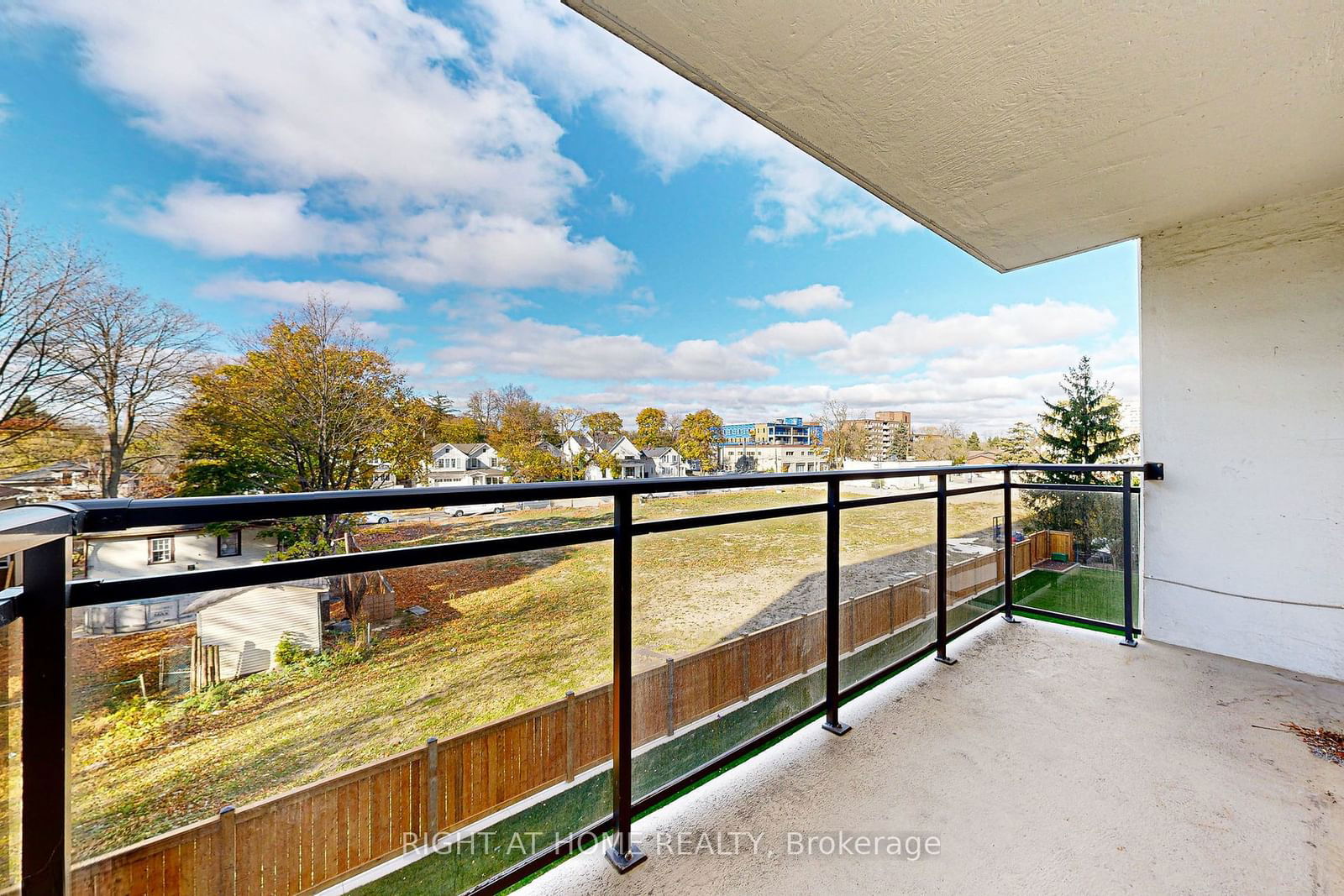 Arbour Glen Condos, Oakville, Toronto